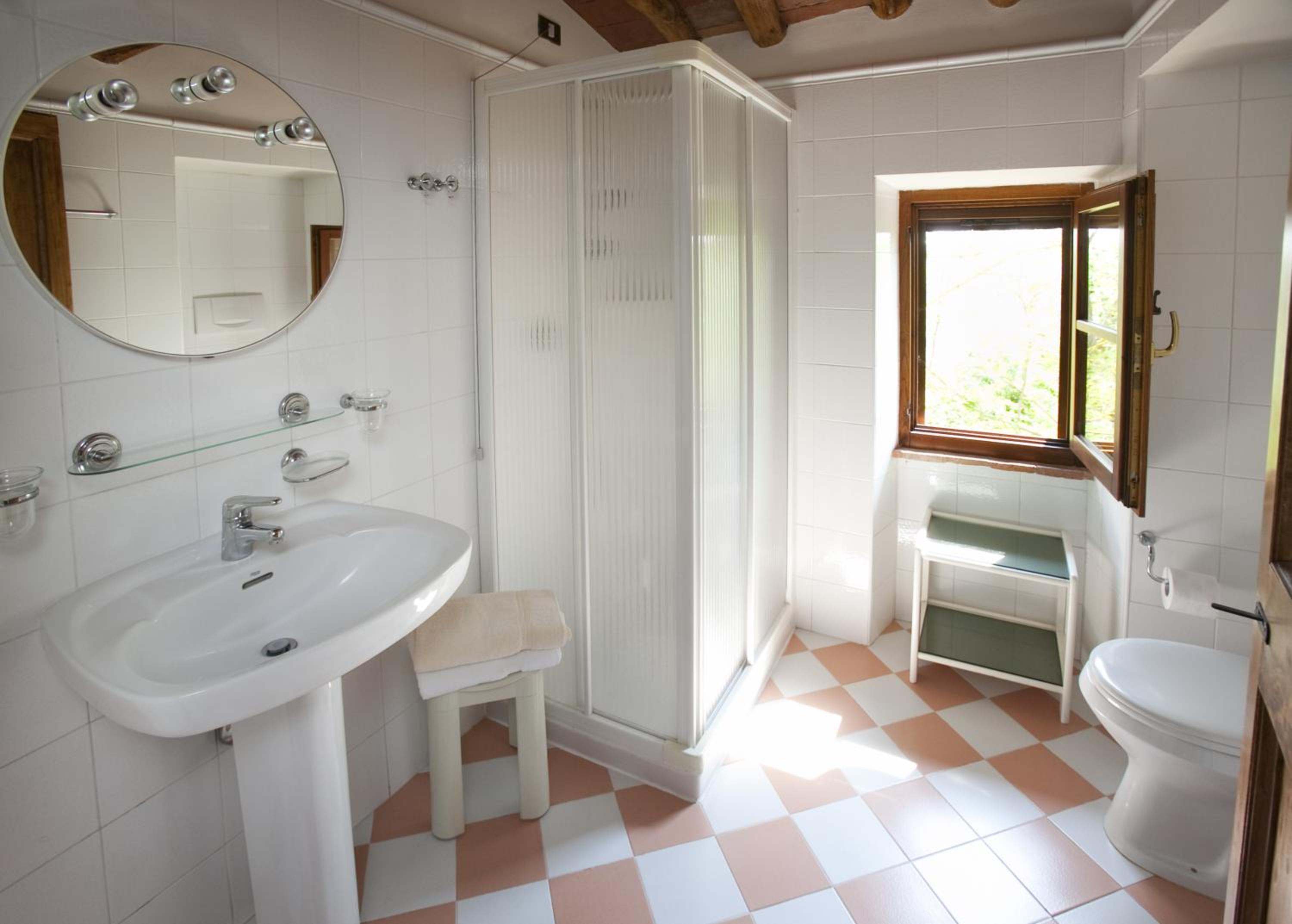 Classic Triple Room - Photo 3
