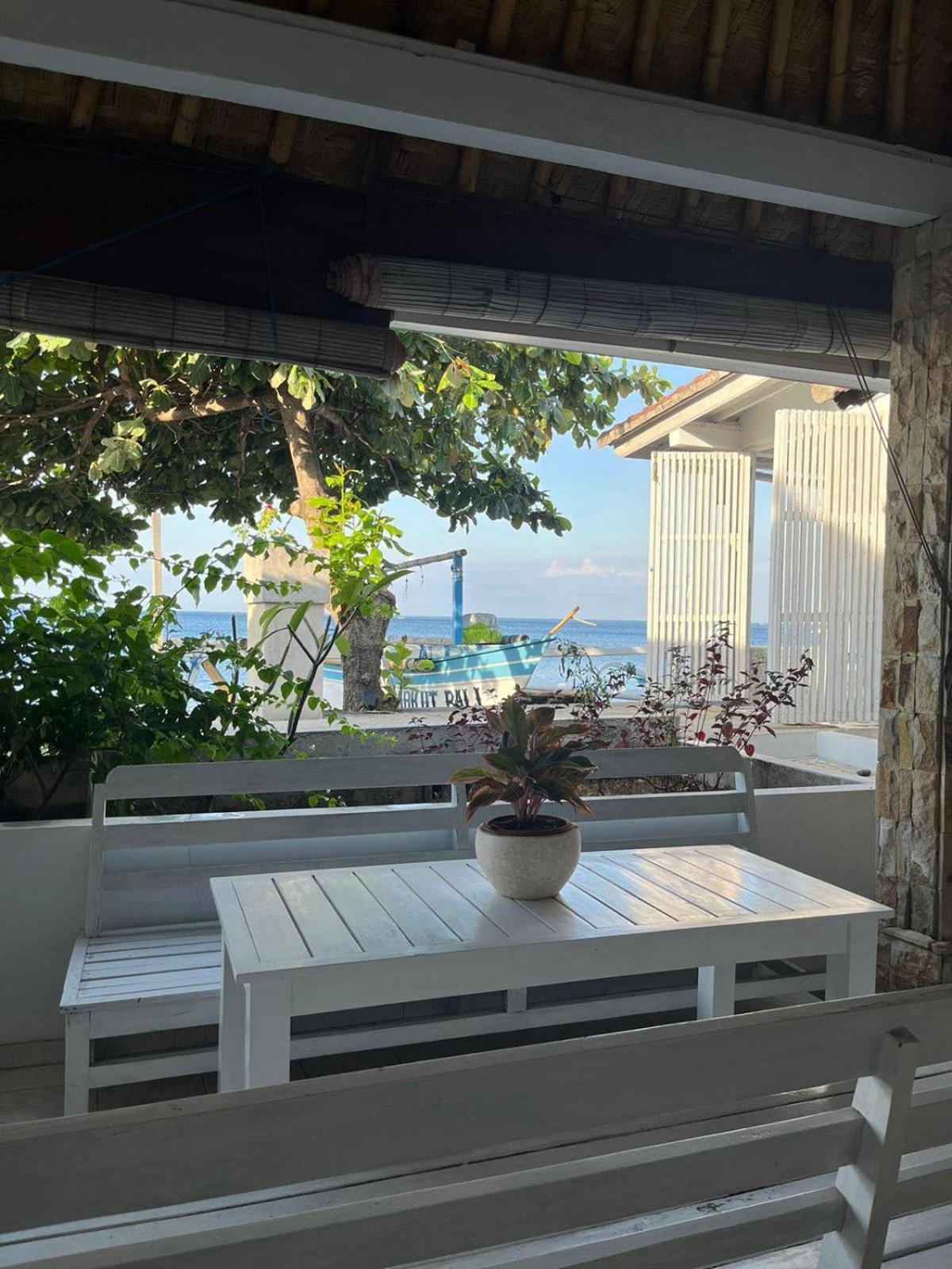 Studio Apartment with Sea View photo 2
