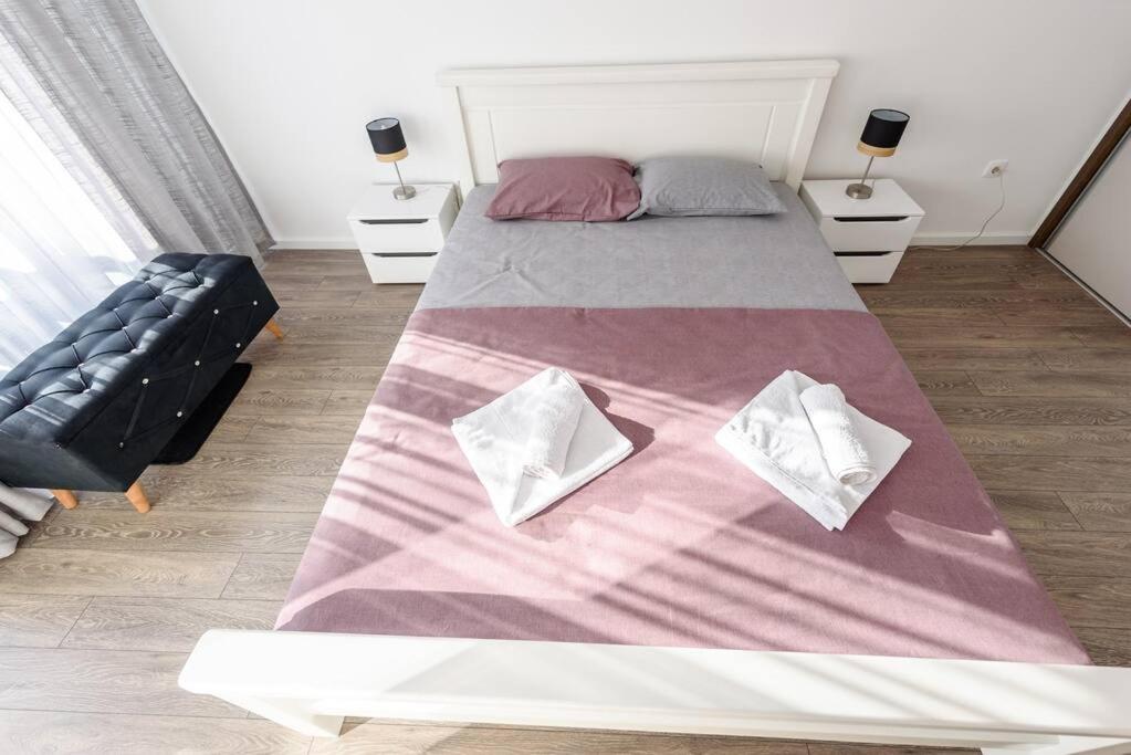 Two-Bedroom Apartment - Photo 16