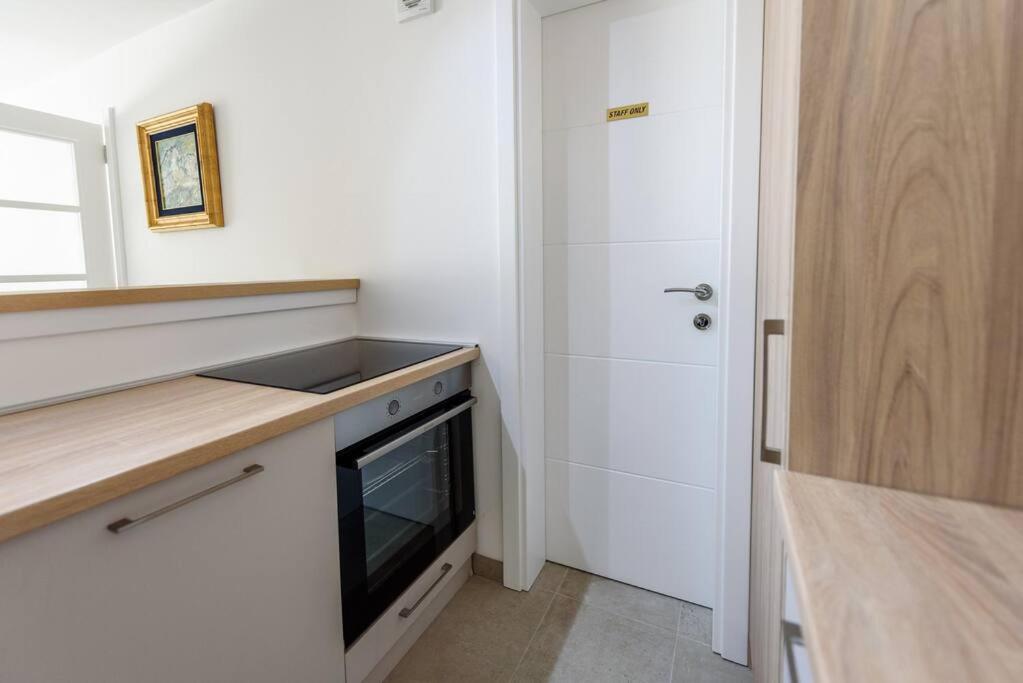 Two-Bedroom Apartment - Photo 17