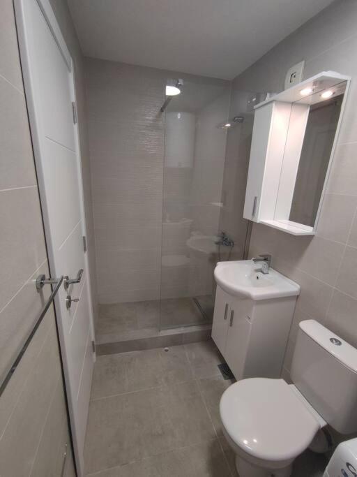 Two-Bedroom Apartment - Photo 21