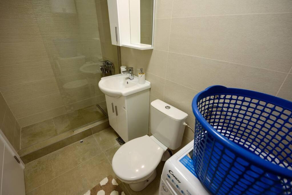 Two-Bedroom Apartment - Photo 22