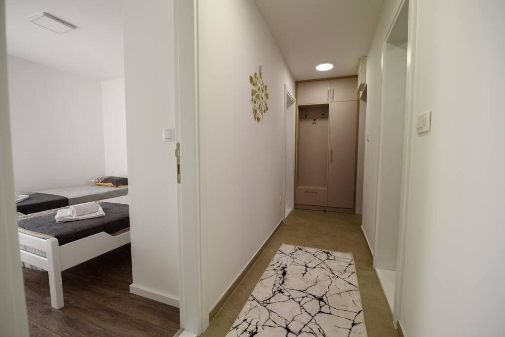 Two-Bedroom Apartment - Photo 36