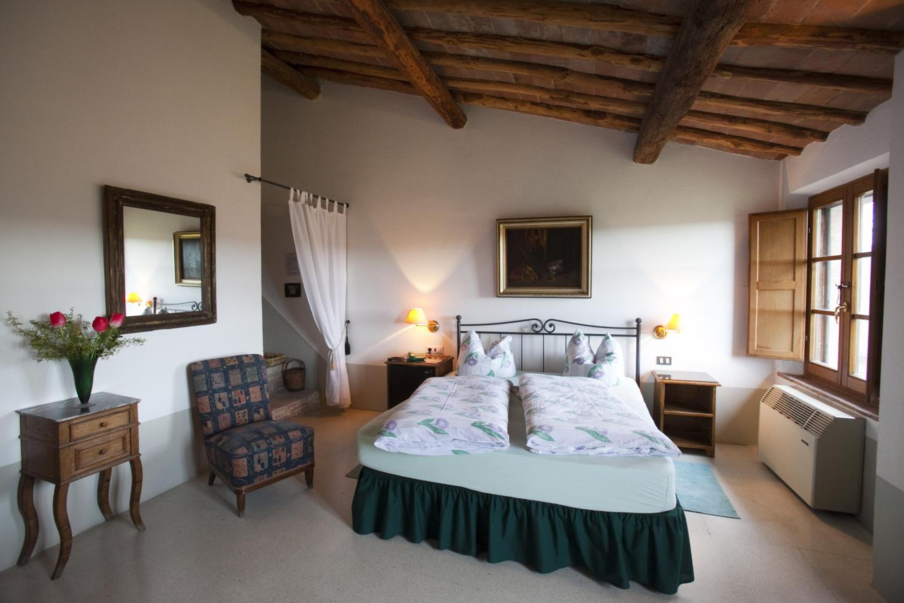 Superior Double Room - Photo 8