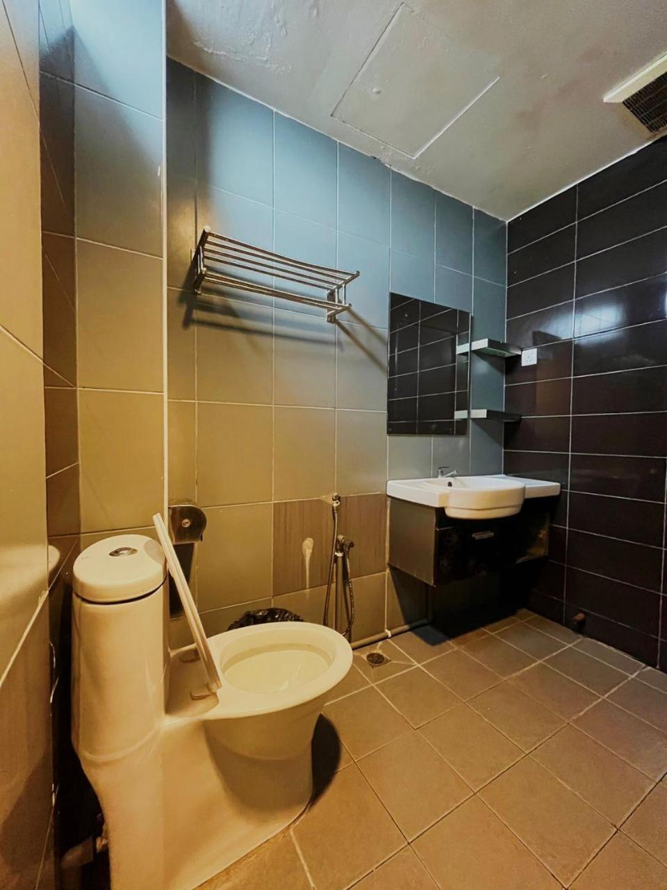Standard Double Room - Photo 5