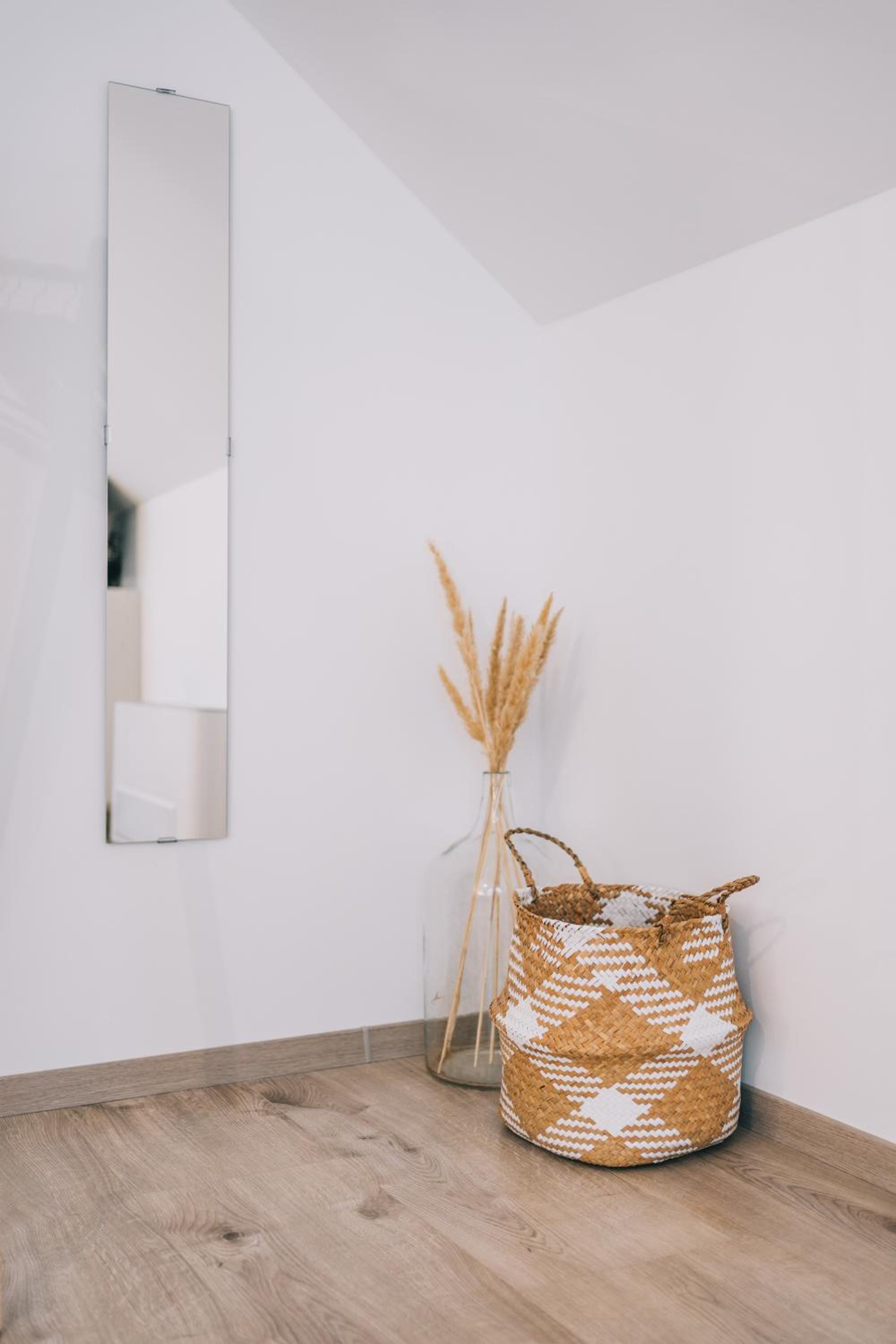 Two-Bedroom Apartment - Photo 8
