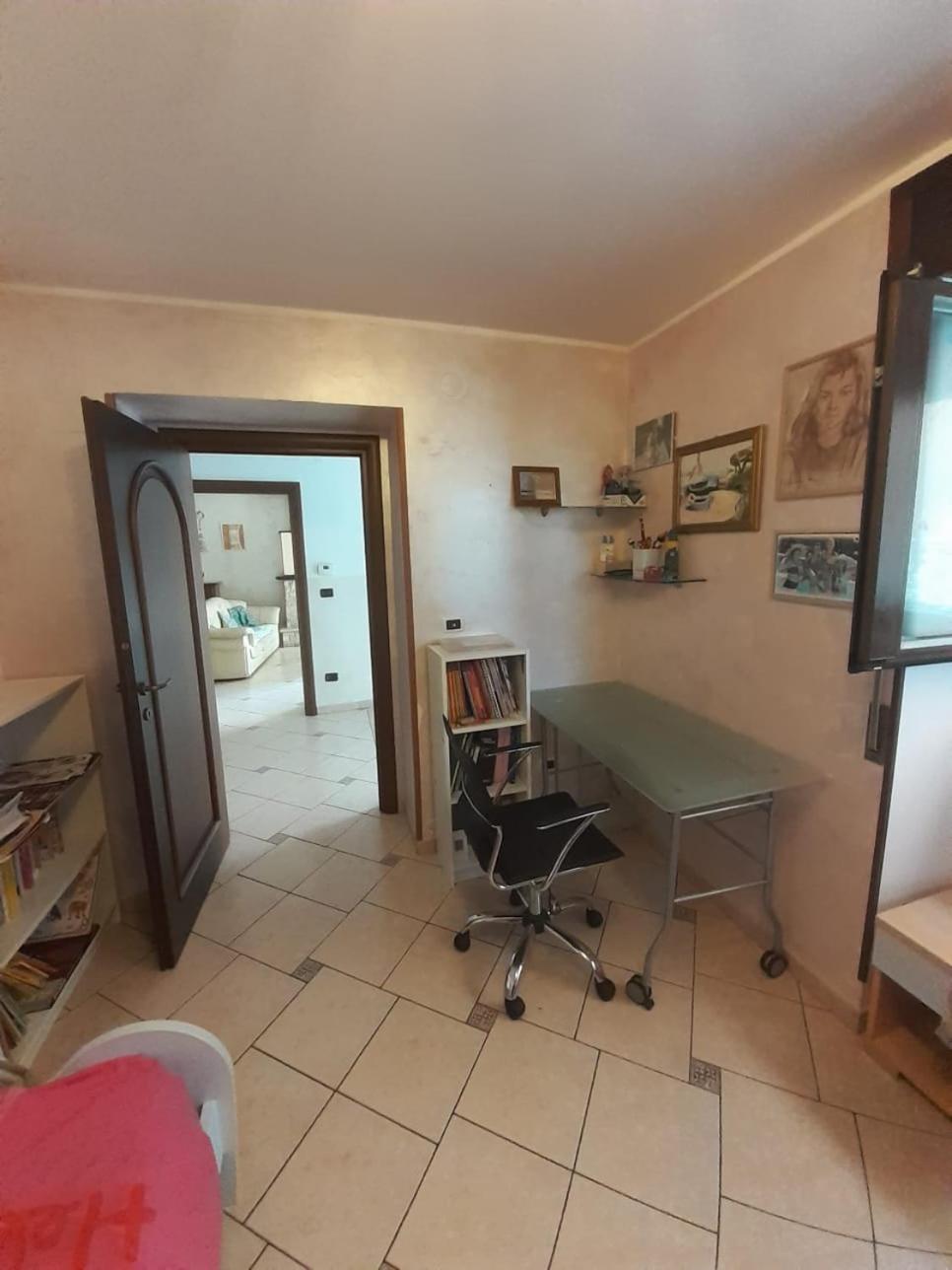 Two-Bedroom House photo 2