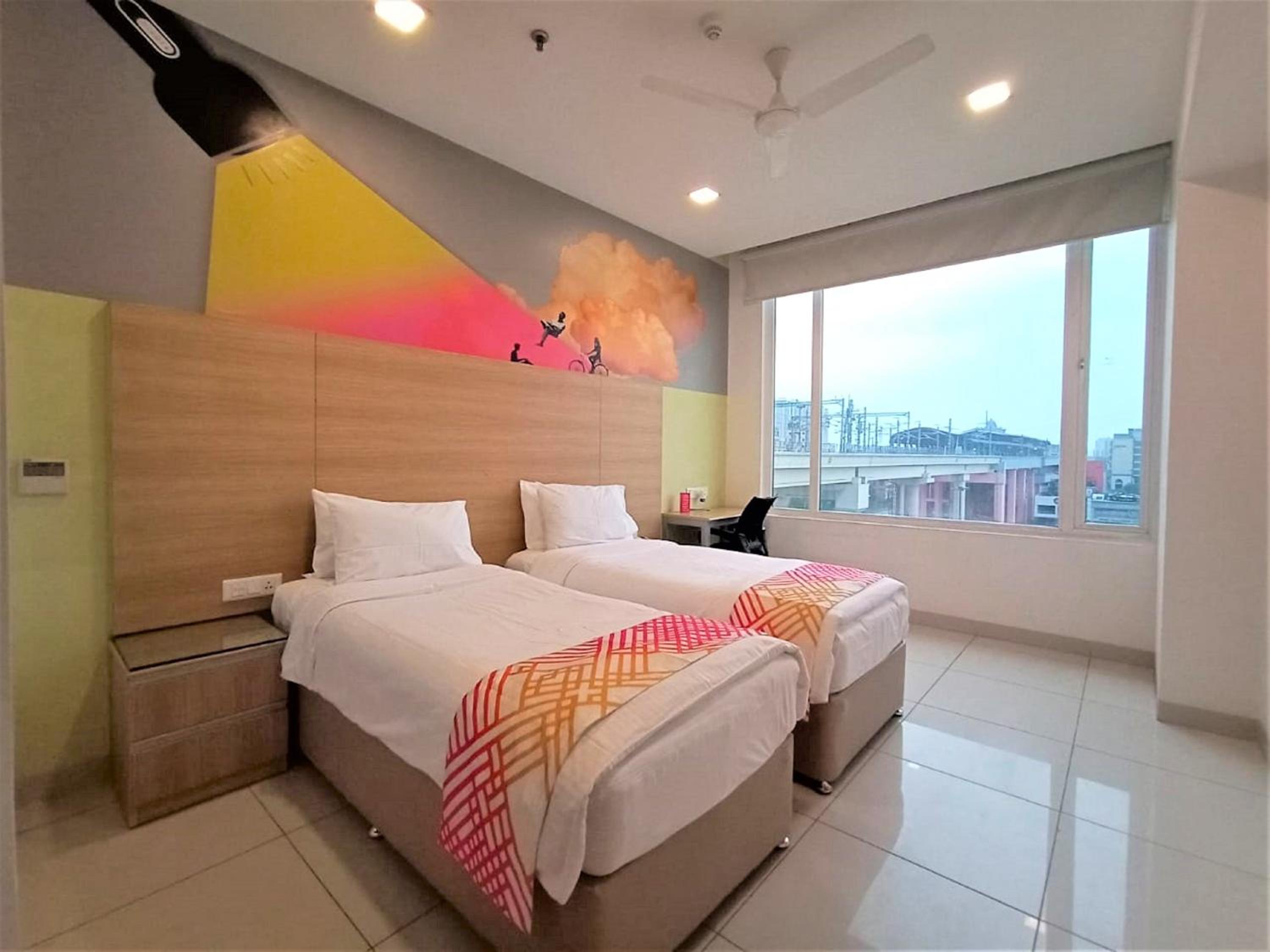 Deluxe Twin Room