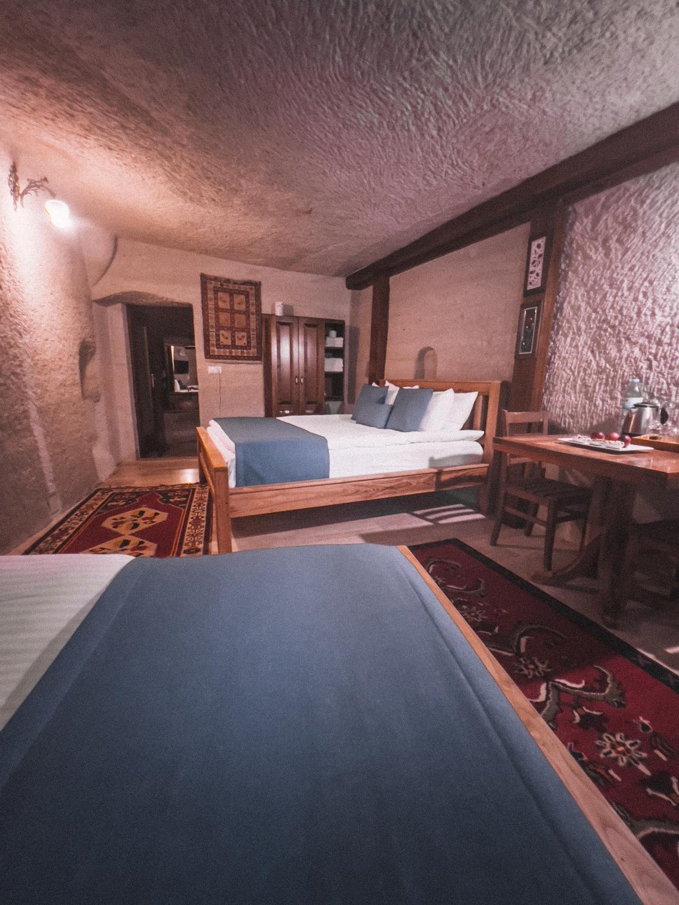 Triple Cave Room - Entrance Floor