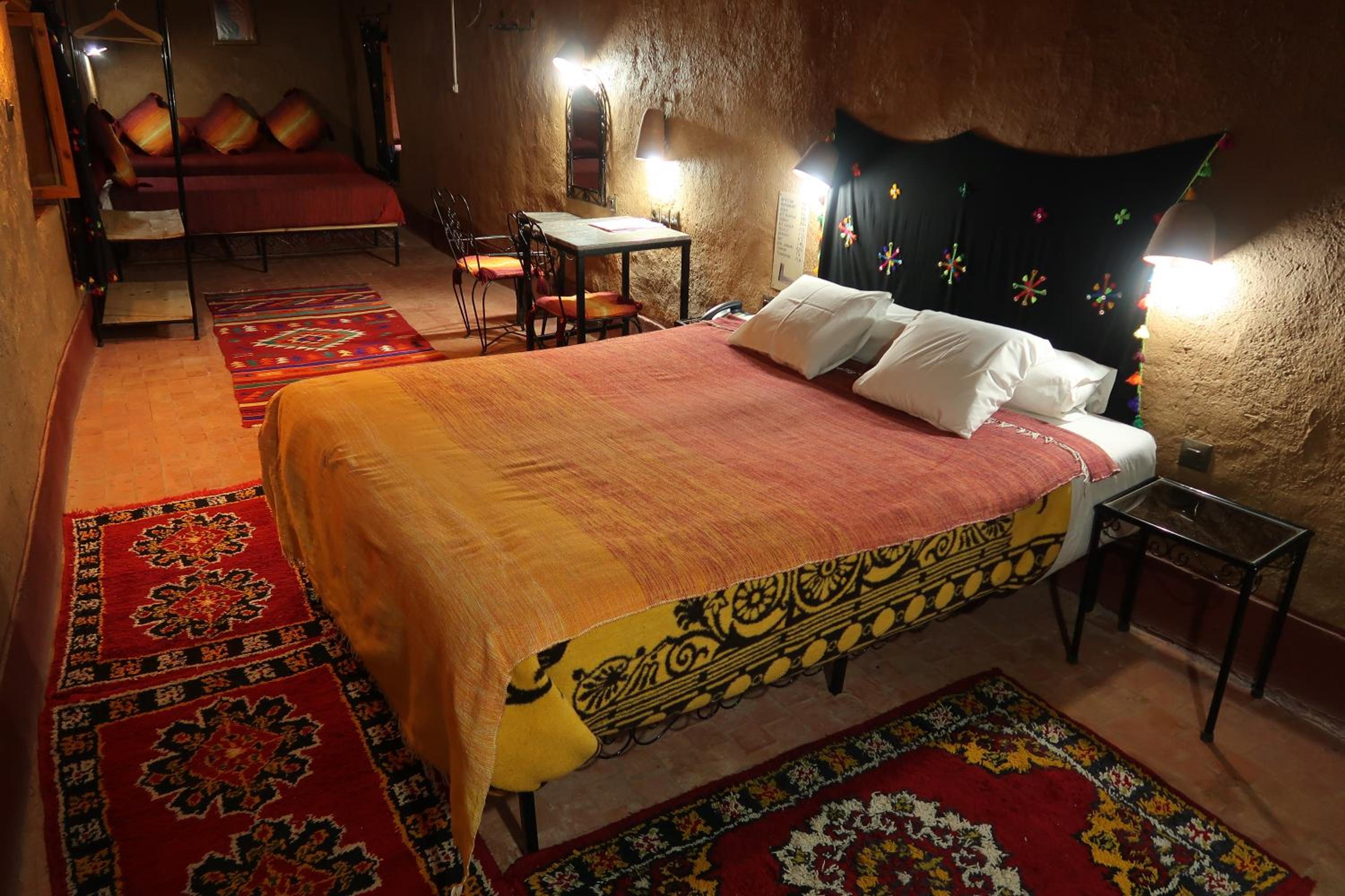 Triple Room - Photo 15