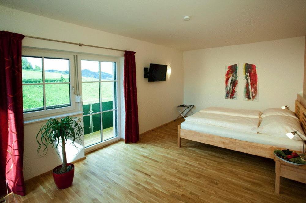 Deluxe Double Room with Balcony photo 1