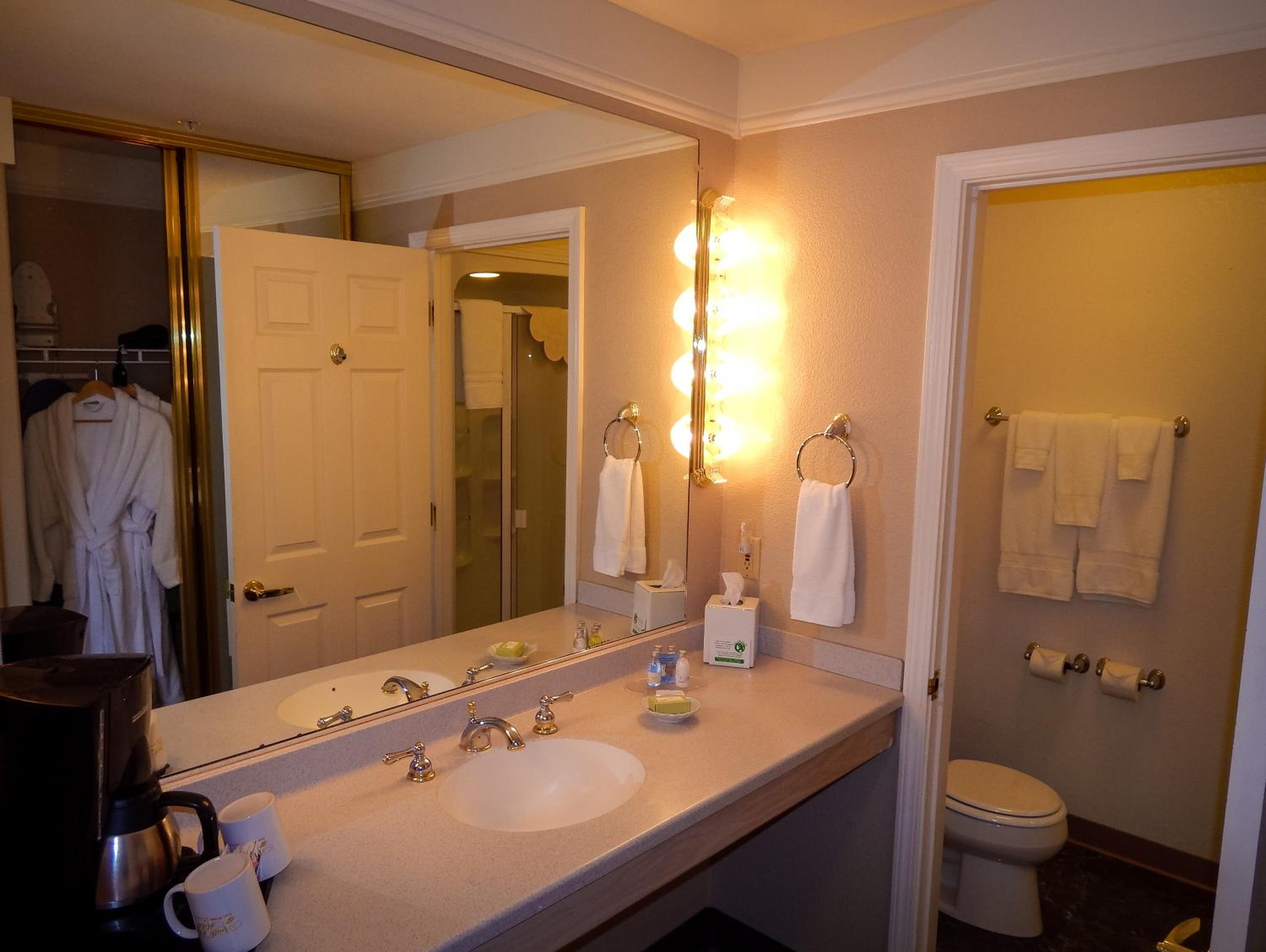 King Suite photo 2
