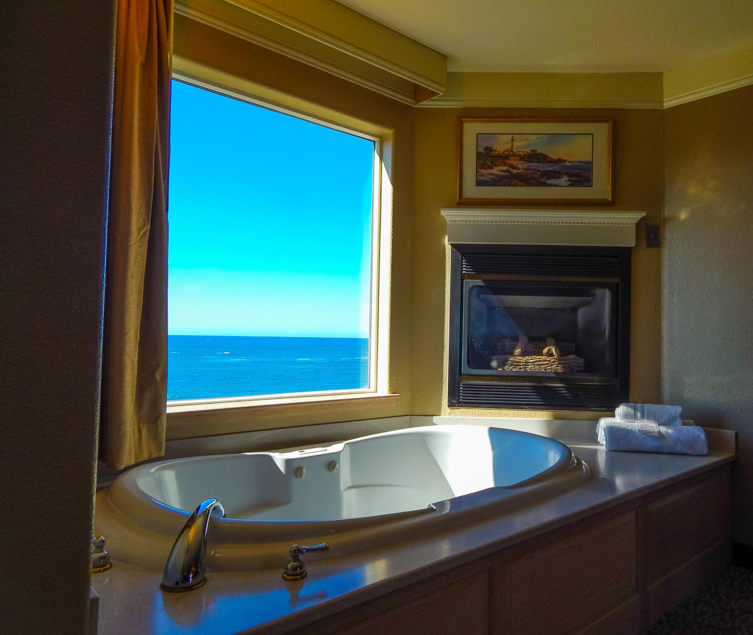 King Suite with Spa Bath