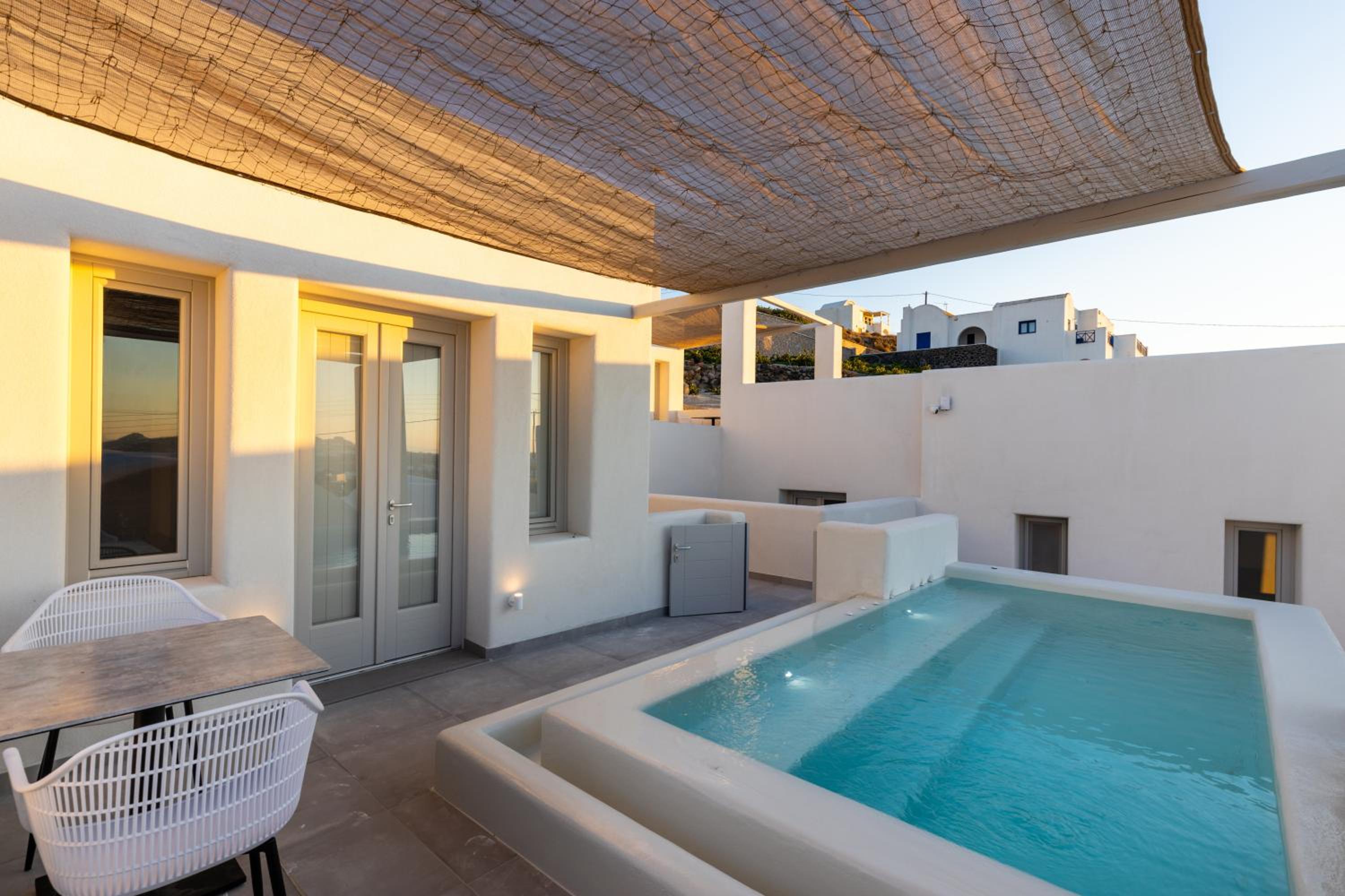 Executive Suite With Private Pool - Photo 27