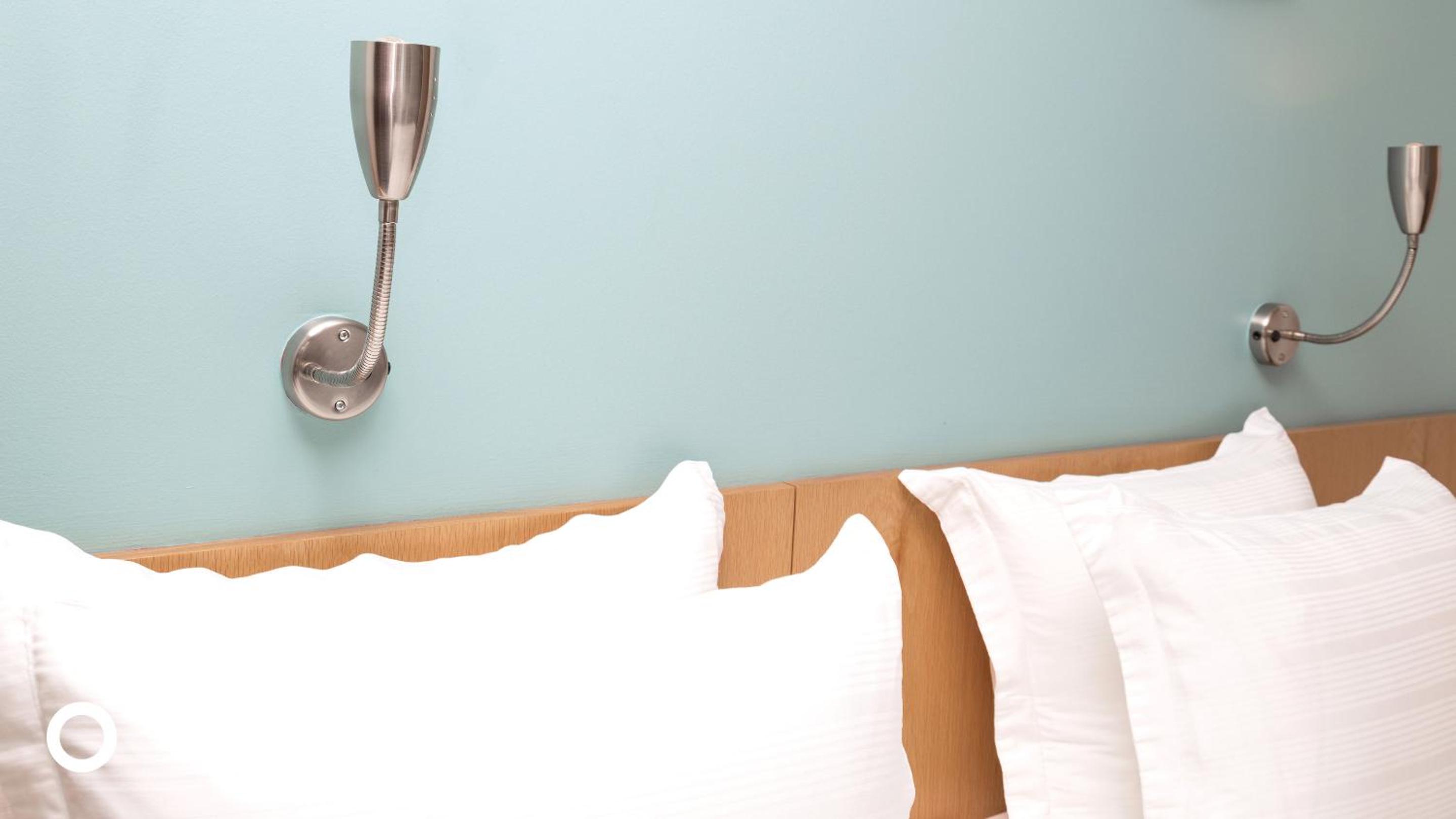 Standard Double or Twin Room - Photo 5