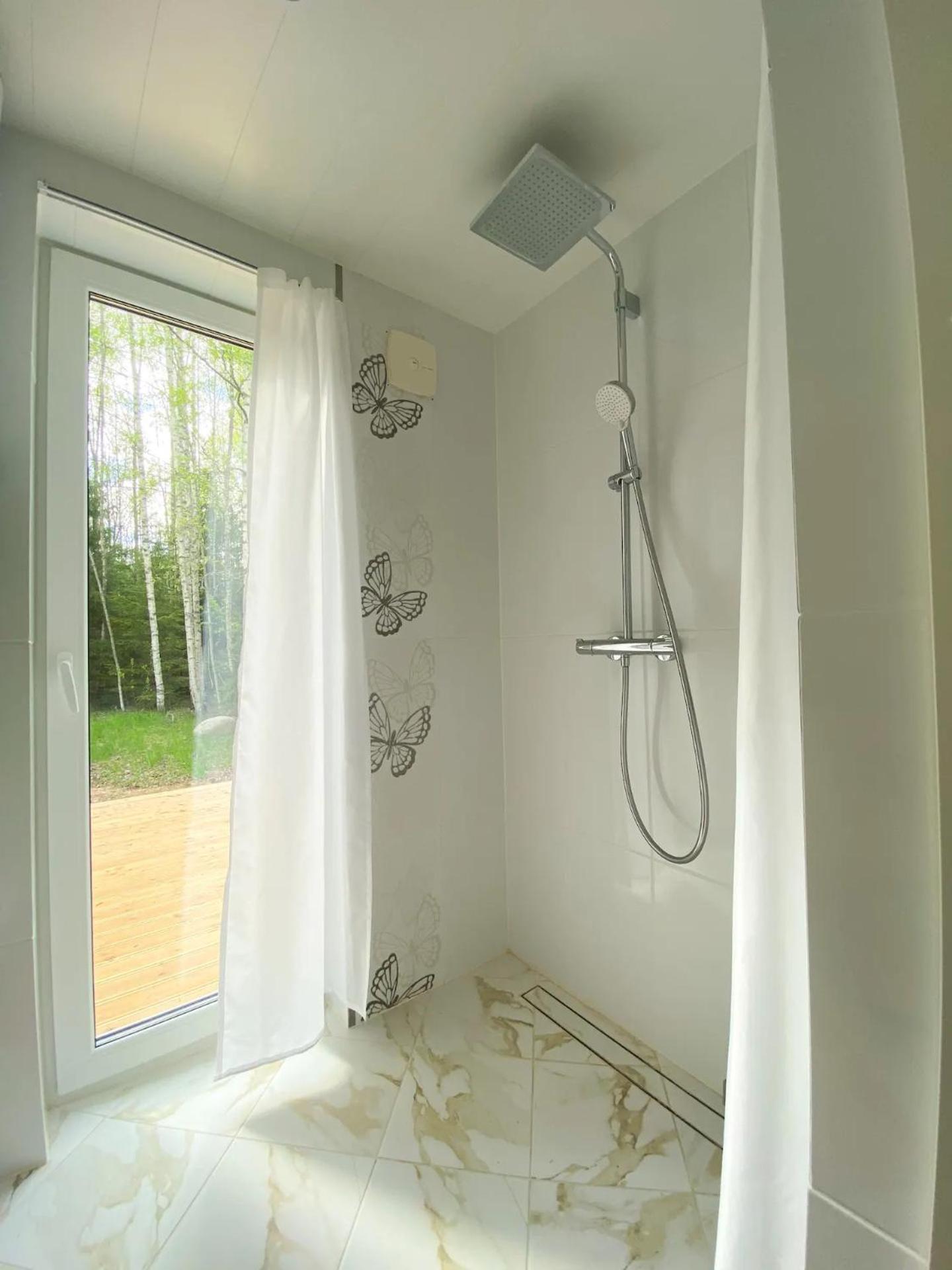 Two-Bedroom House - Photo 13