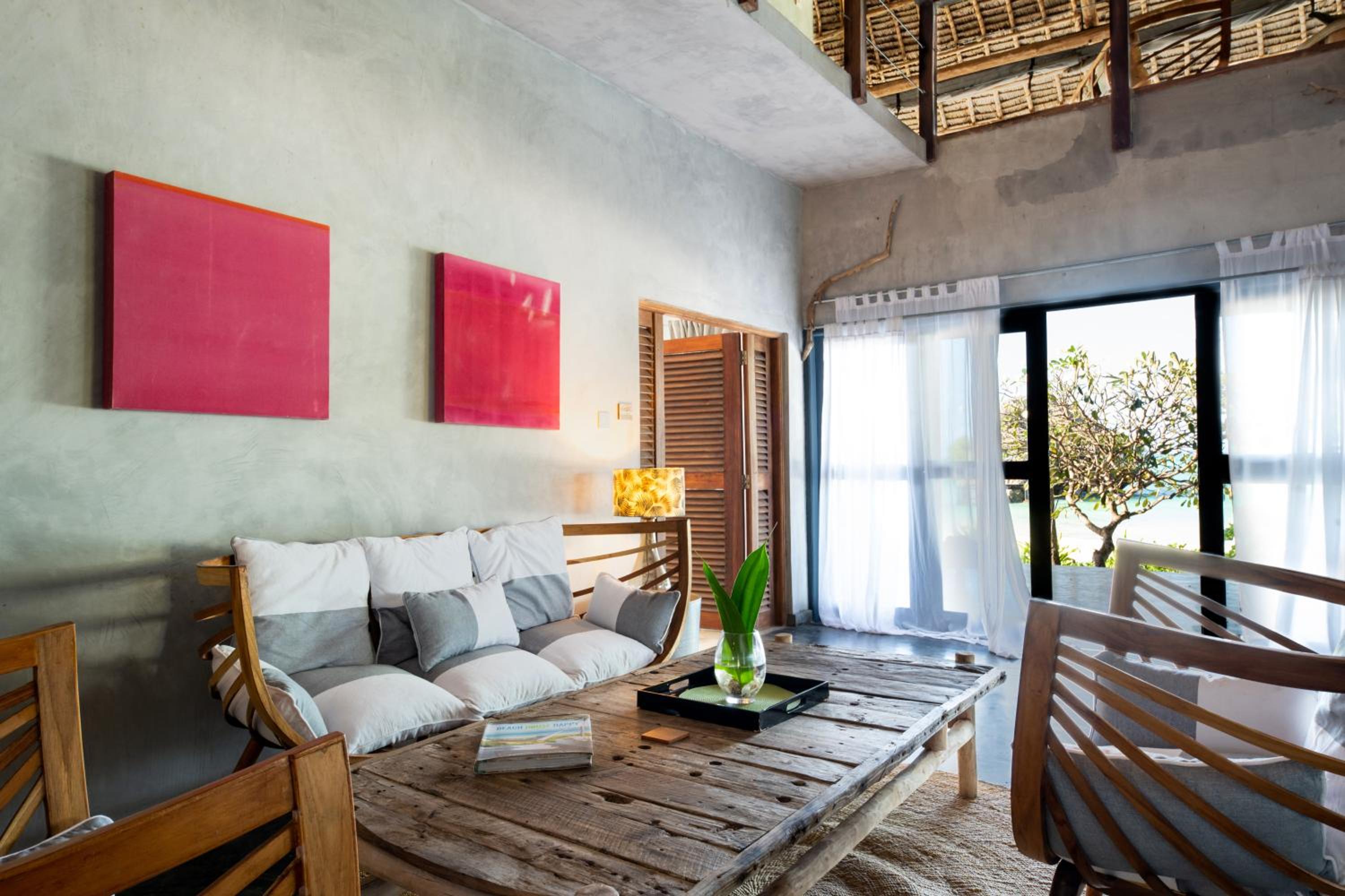 Double or Twin Room with Sea View