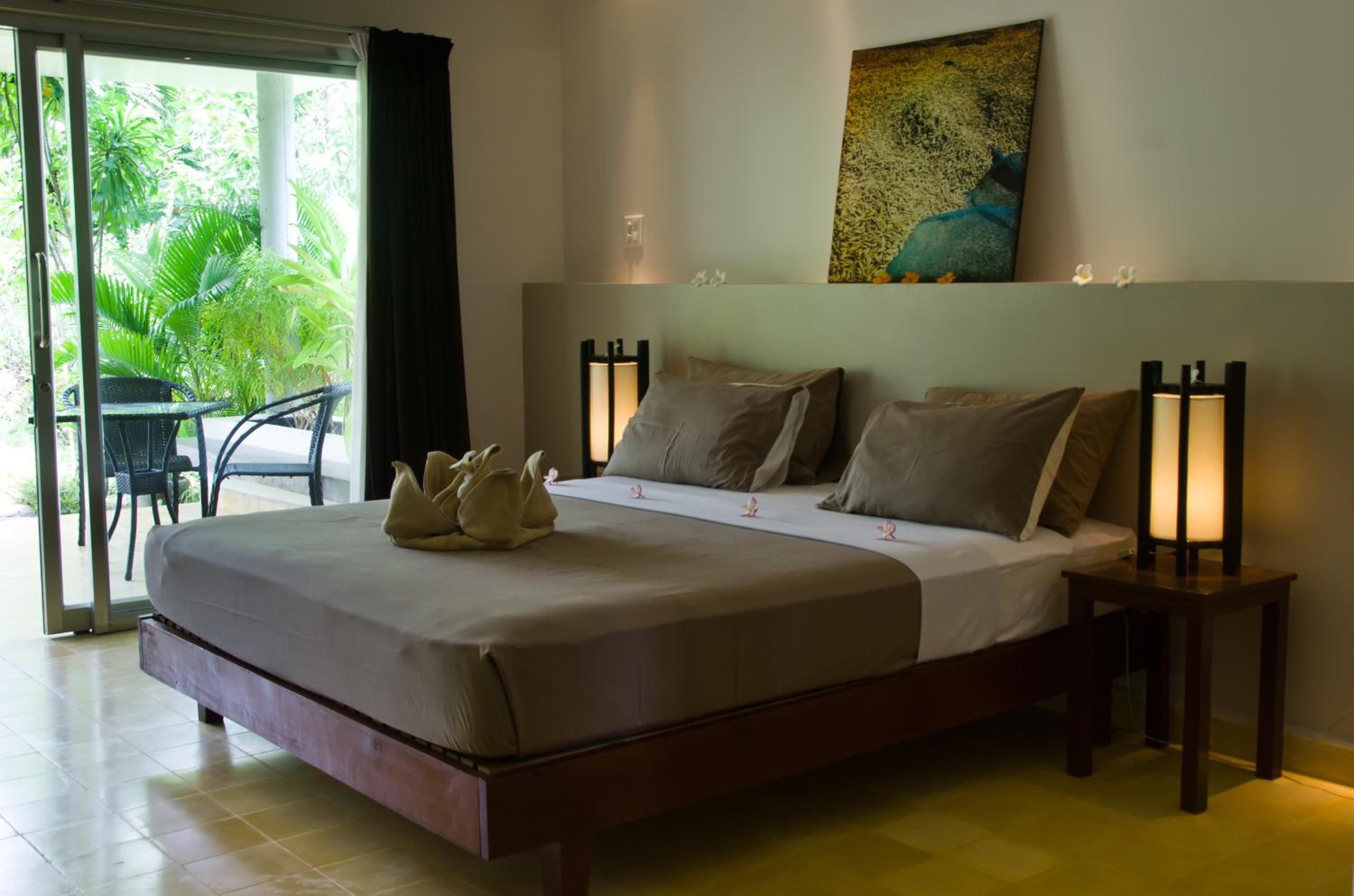 Double or Twin Room with Garden View