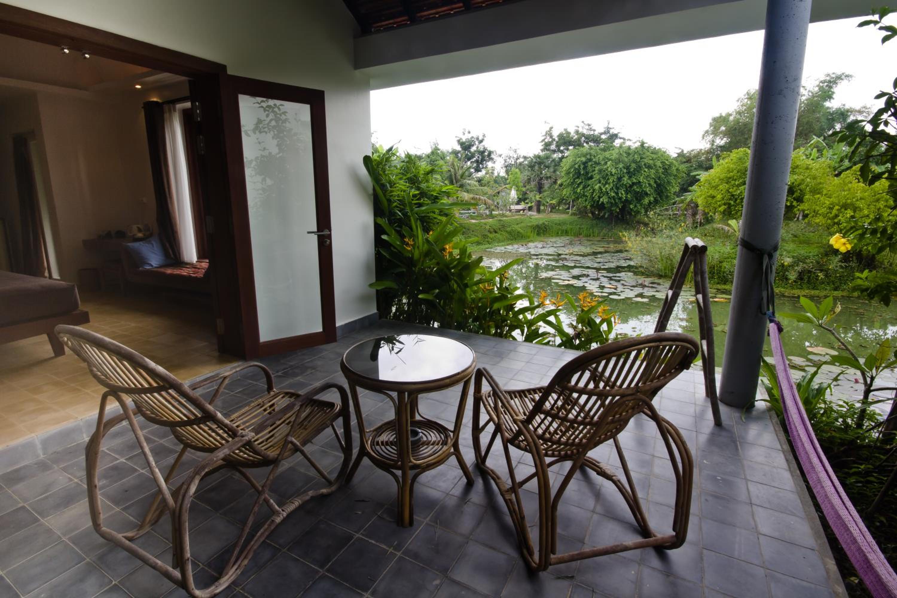 King Room with Lake View