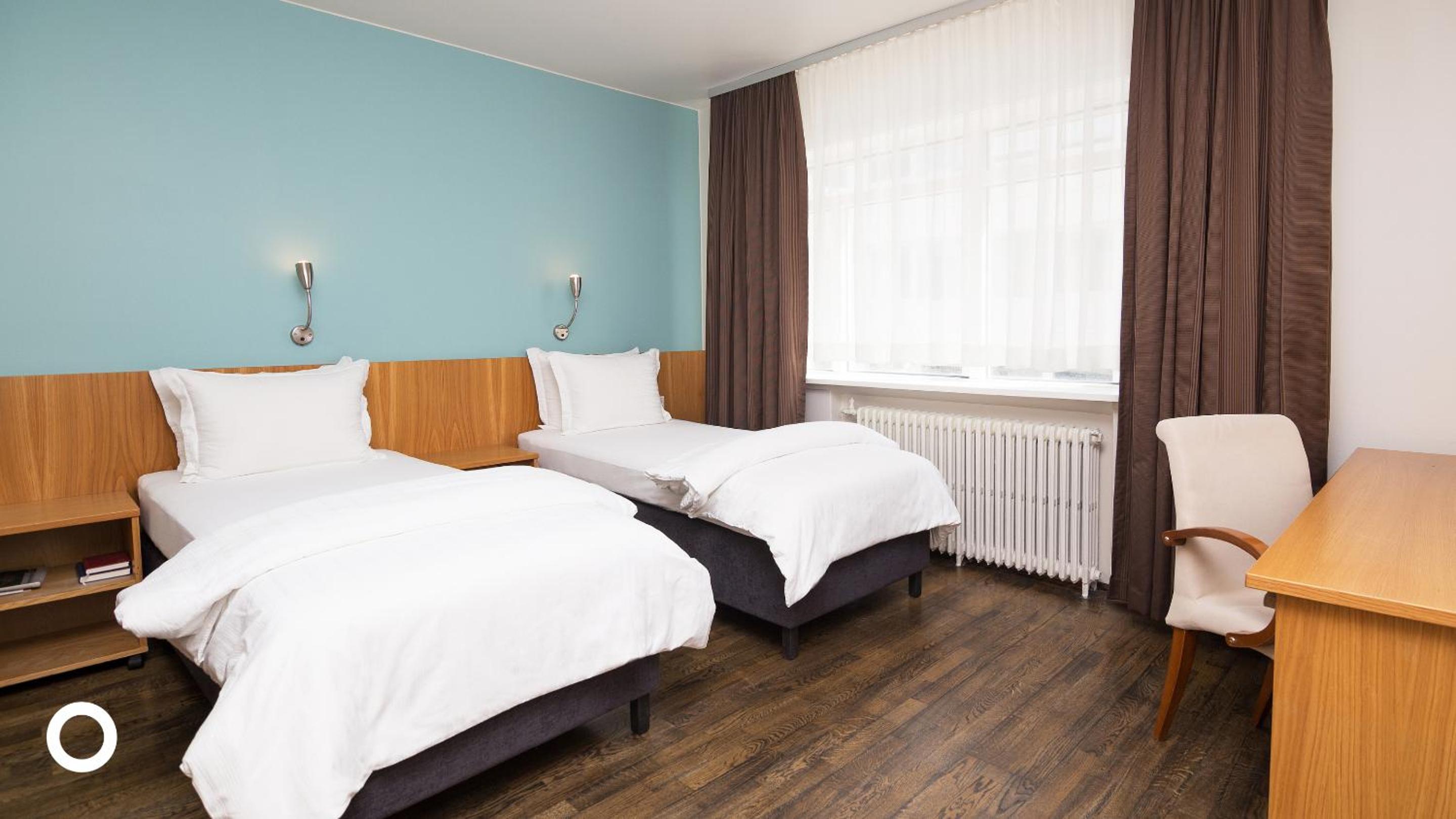 Superior Double or Twin Room - Photo 8