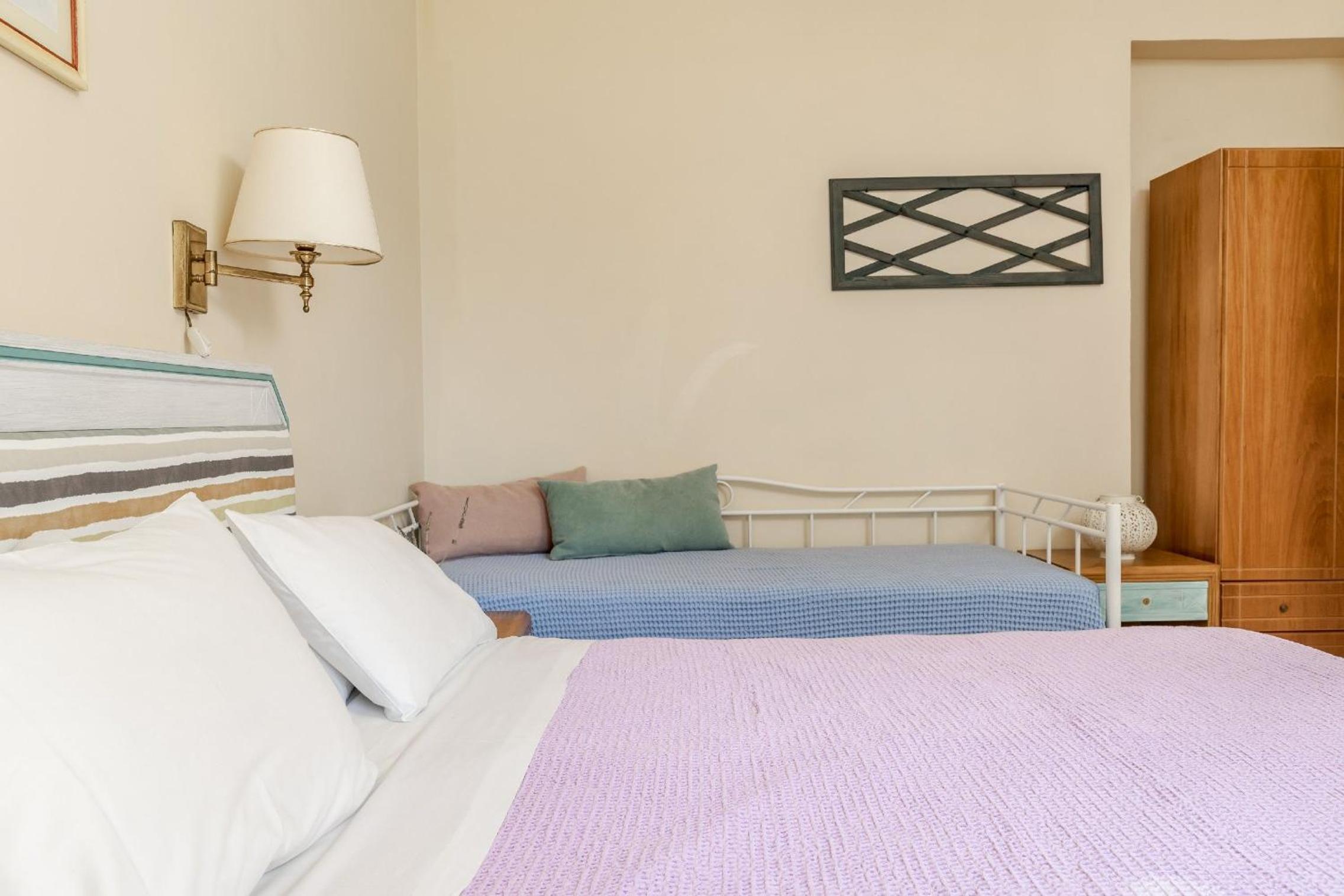 One bedroom Apartment with Sea View - Ground Floor photo 2