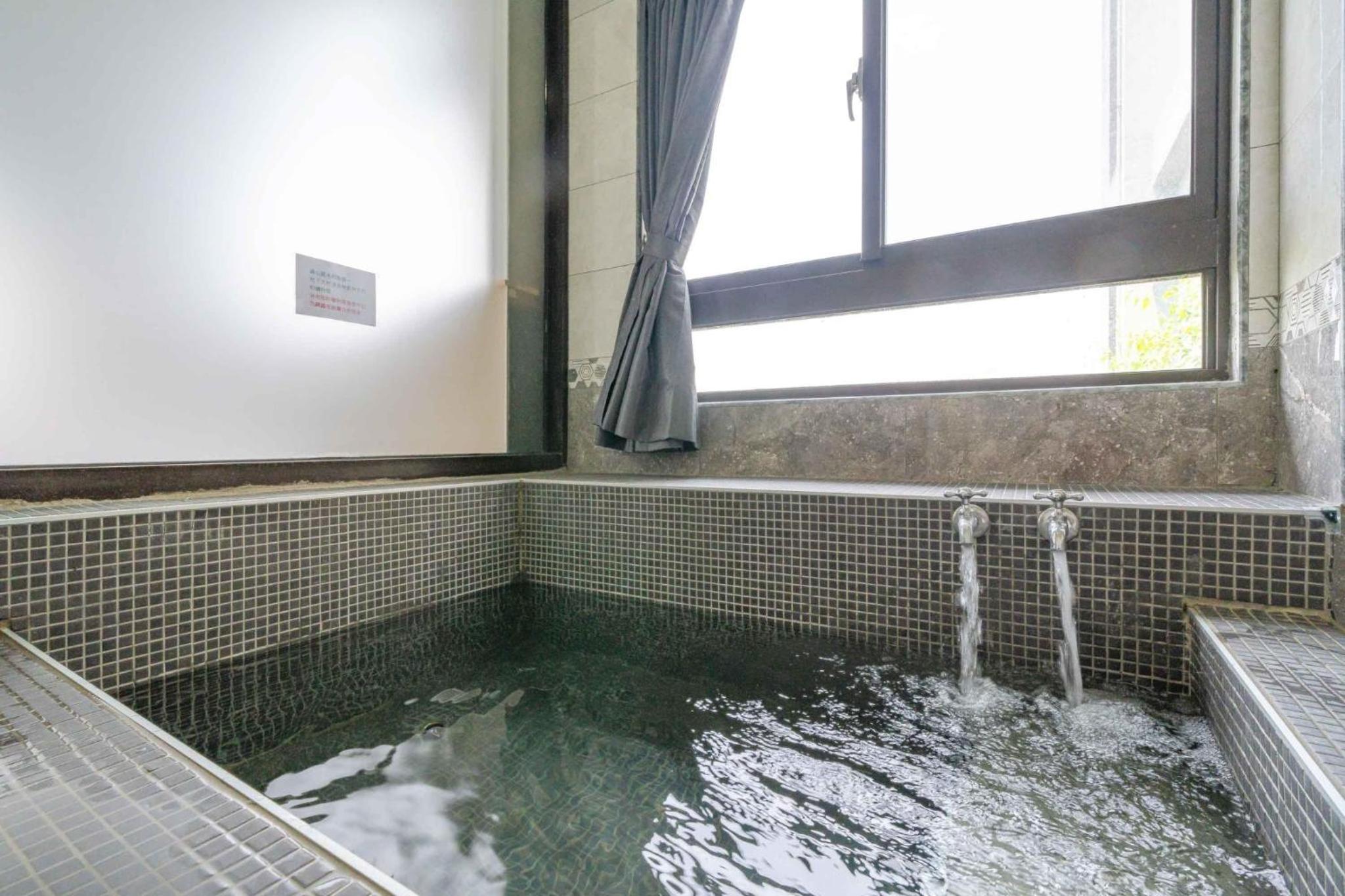 Quadruple Room With Bath photo 2