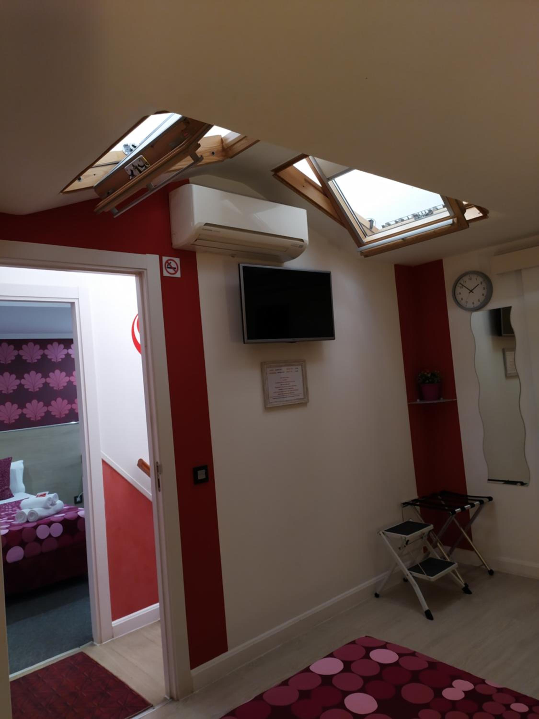 Garret Double Room - Photo 2