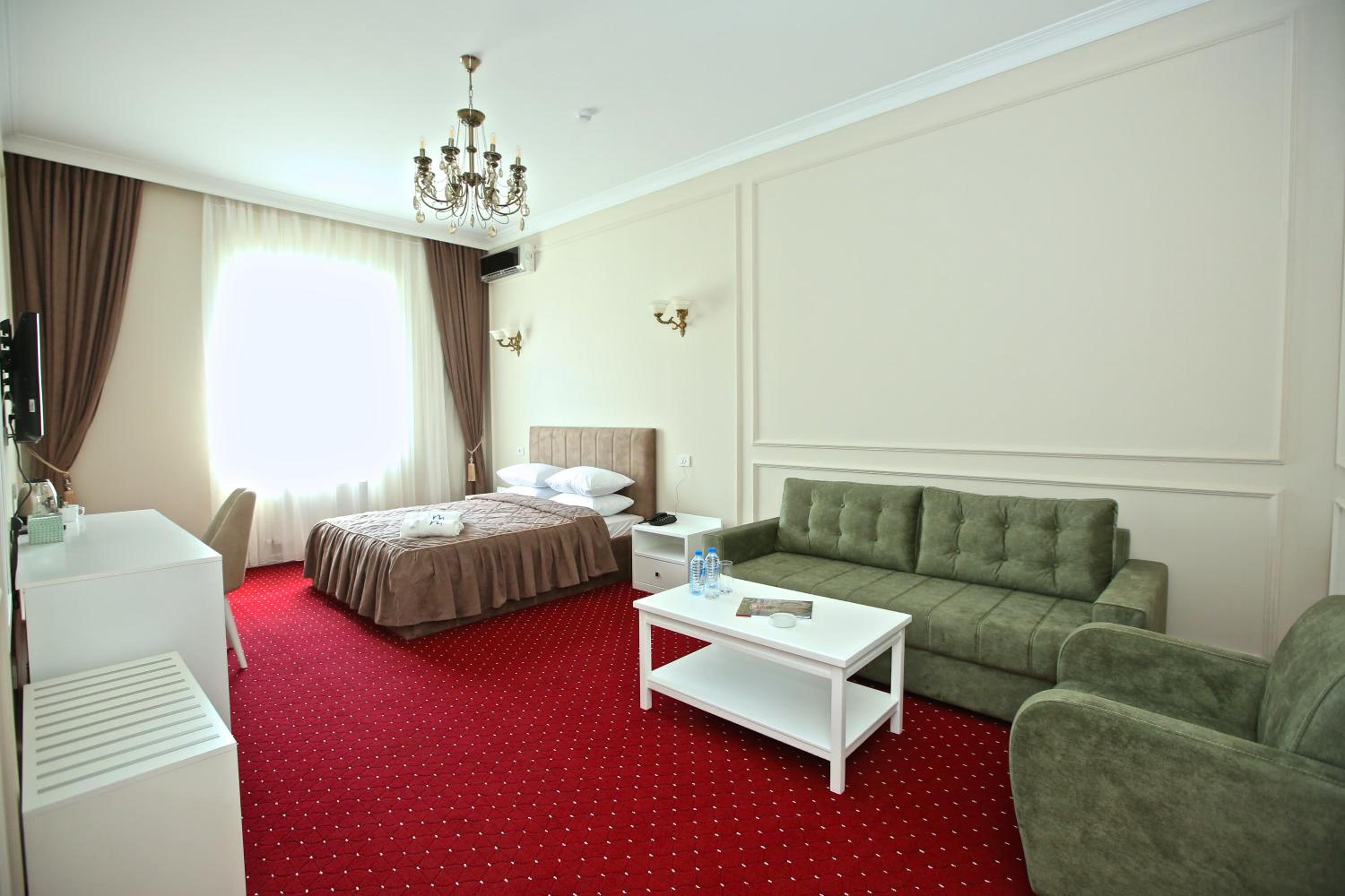 Deluxe Double Room photo 2