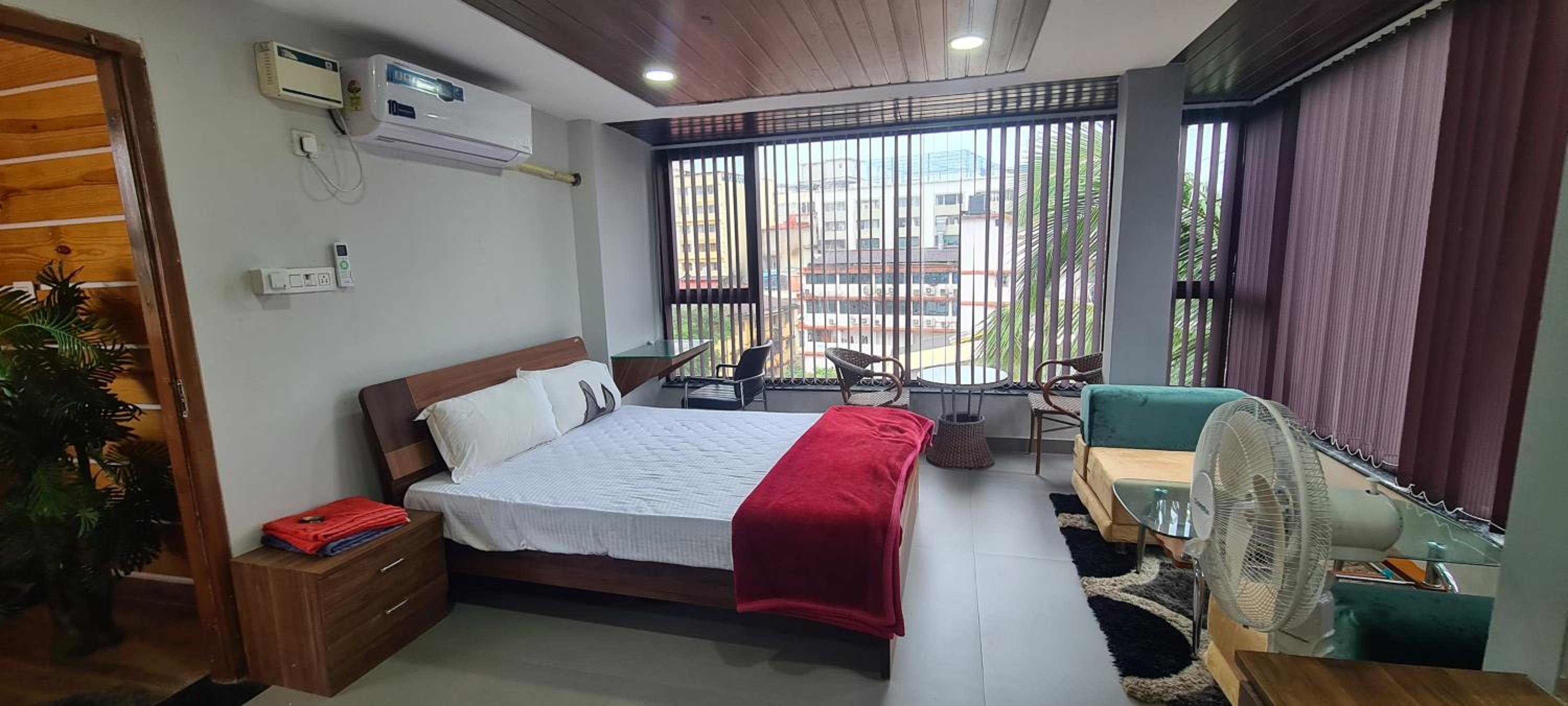 Deluxe Double or Twin Room photo 2