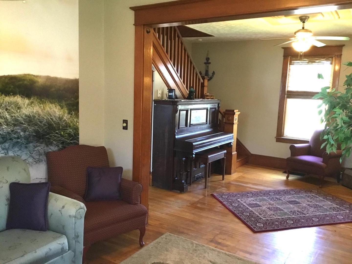 Four-Bedroom House photo 1
