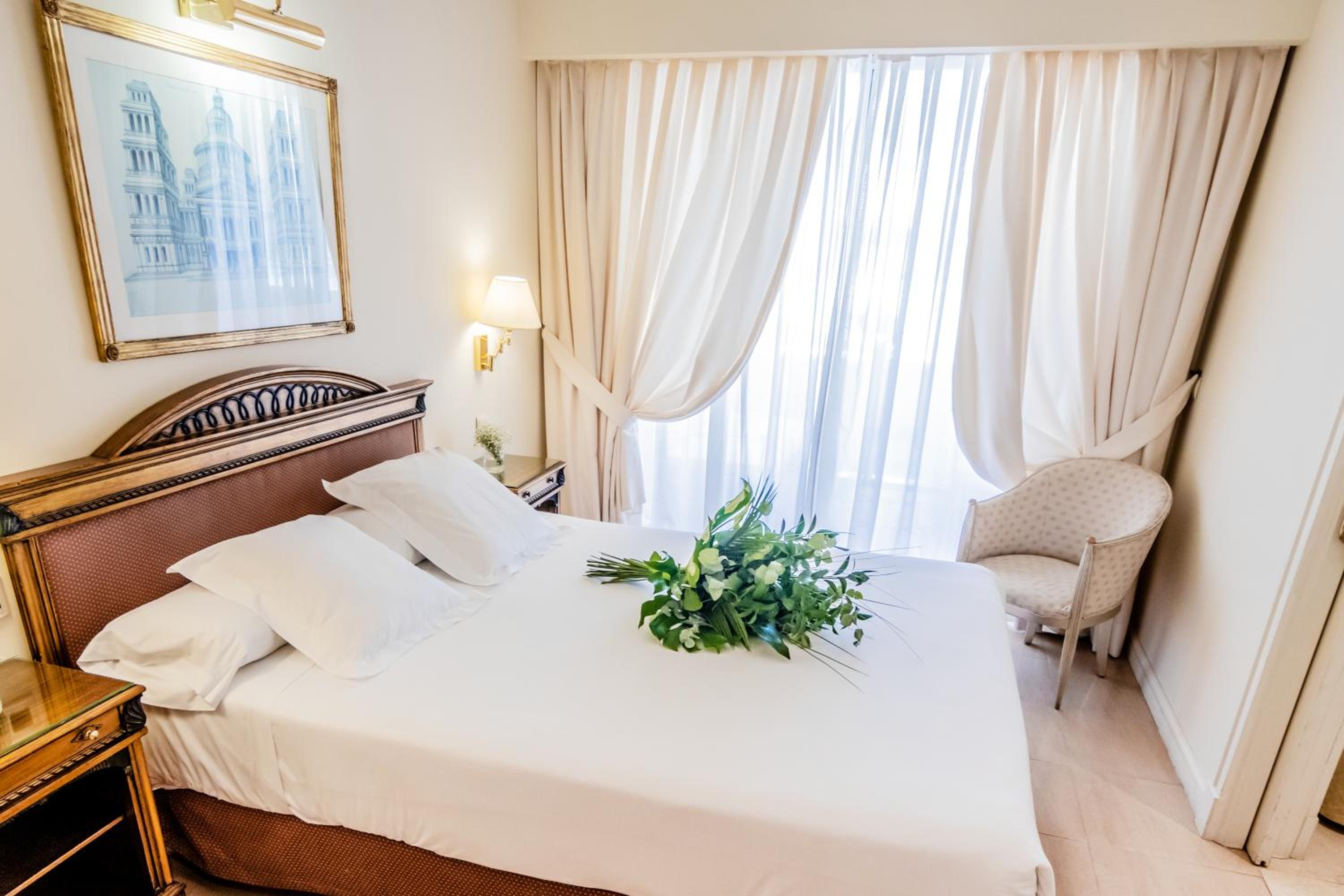 Three-Bedroom Apartment (6 Adults)