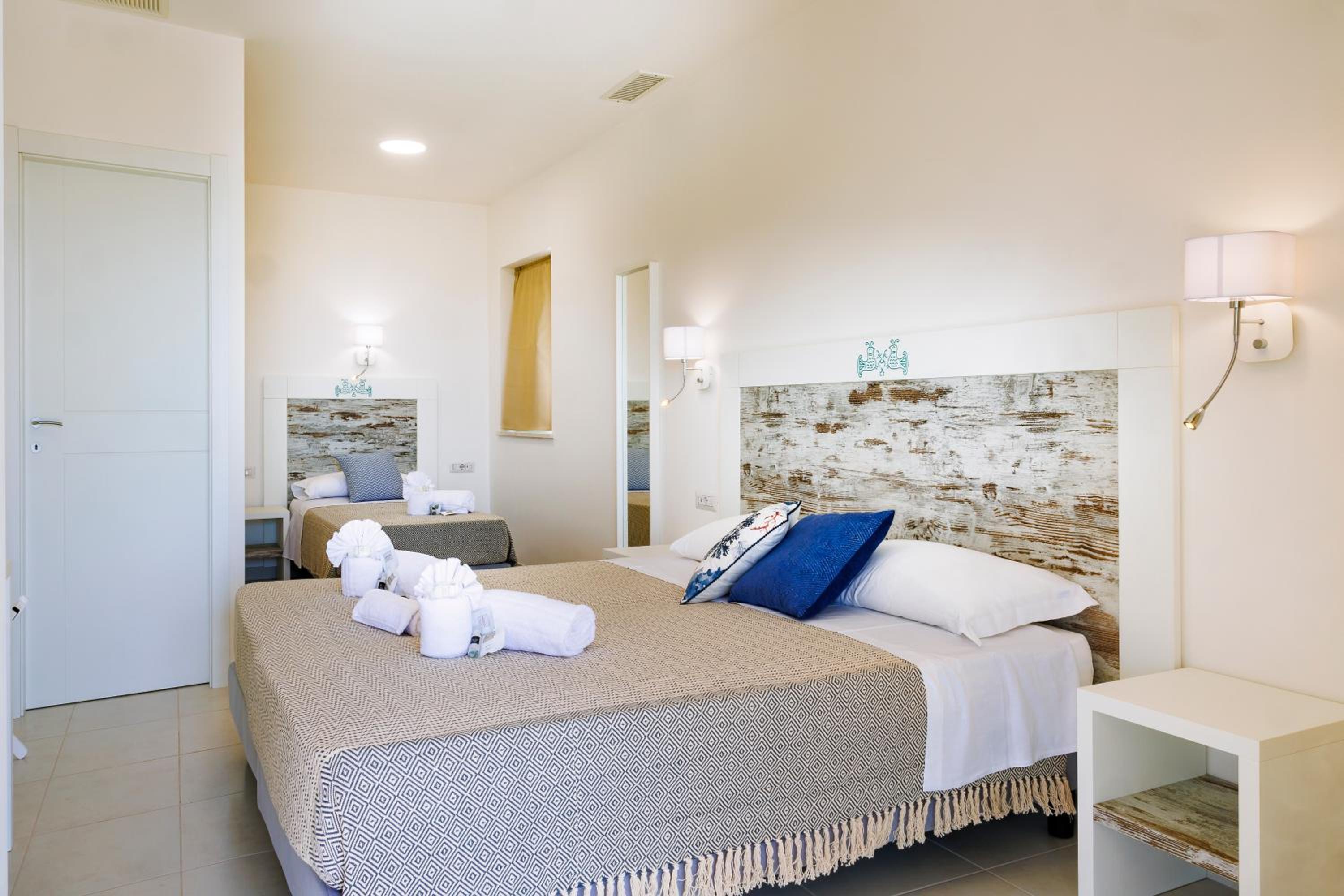 Superior Triple Room with Sea View