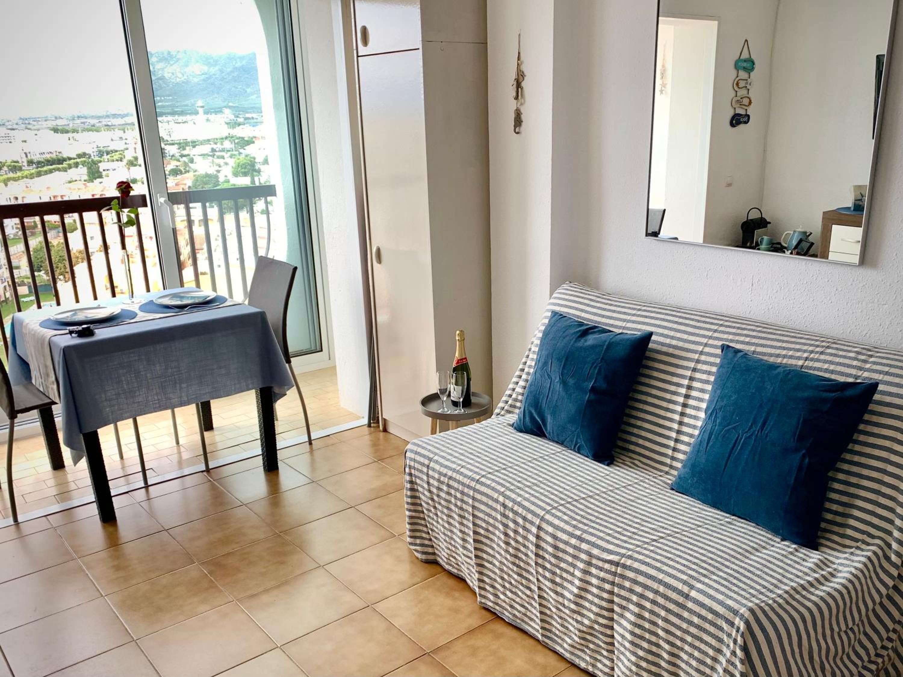 Apartamento con vista al mar