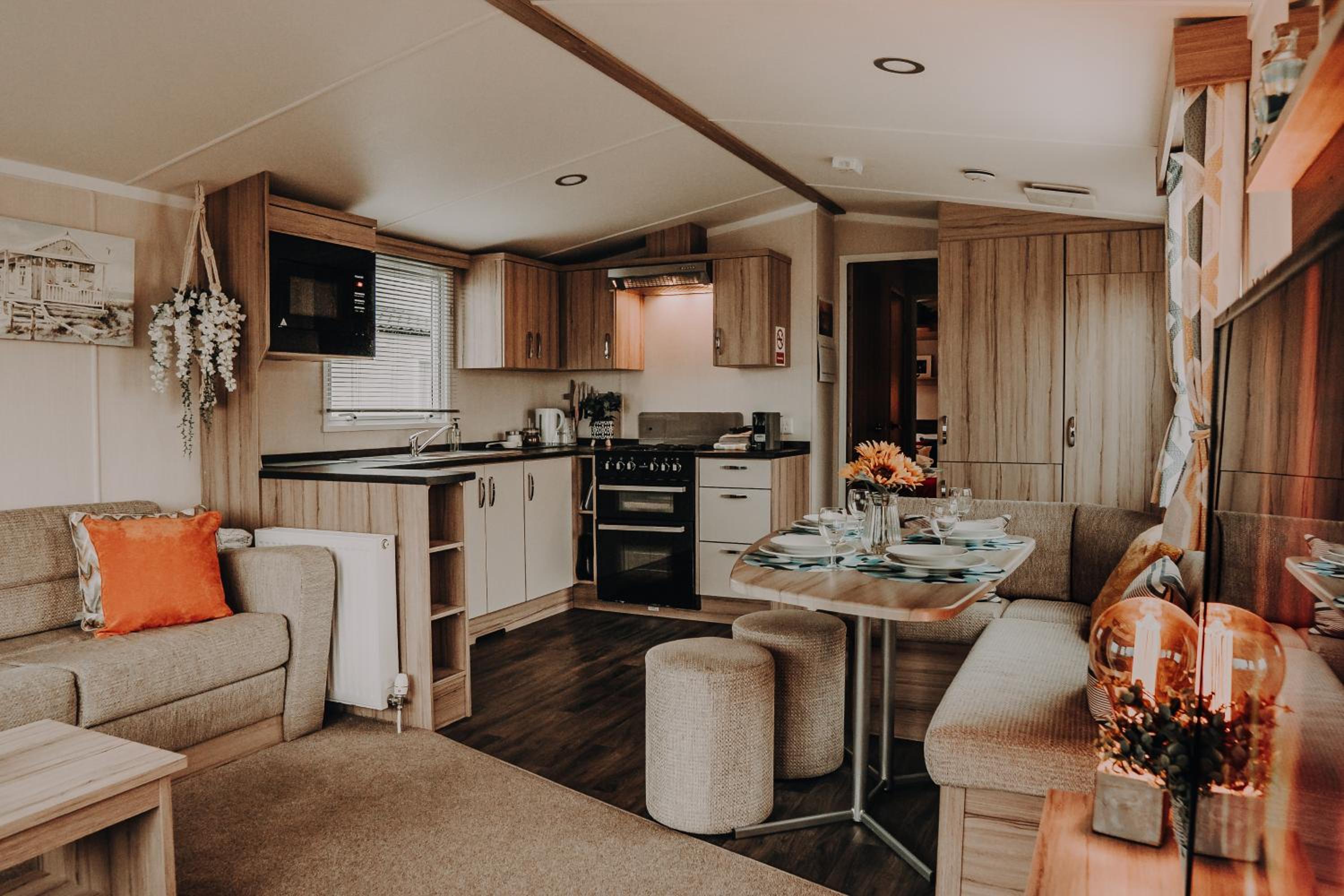 Caravan photo 3