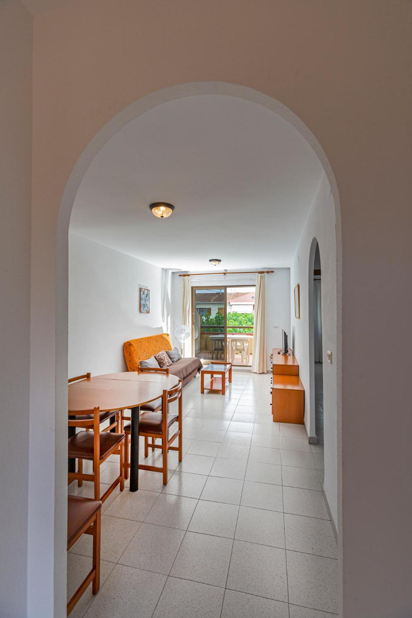 Two-Bedroom Apartment (5 Adults) - Photo 11