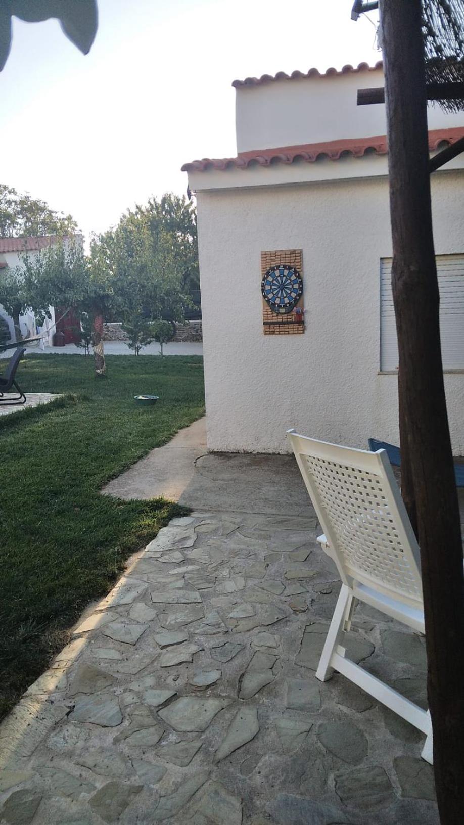 Three-Bedroom Villa - Photo 11