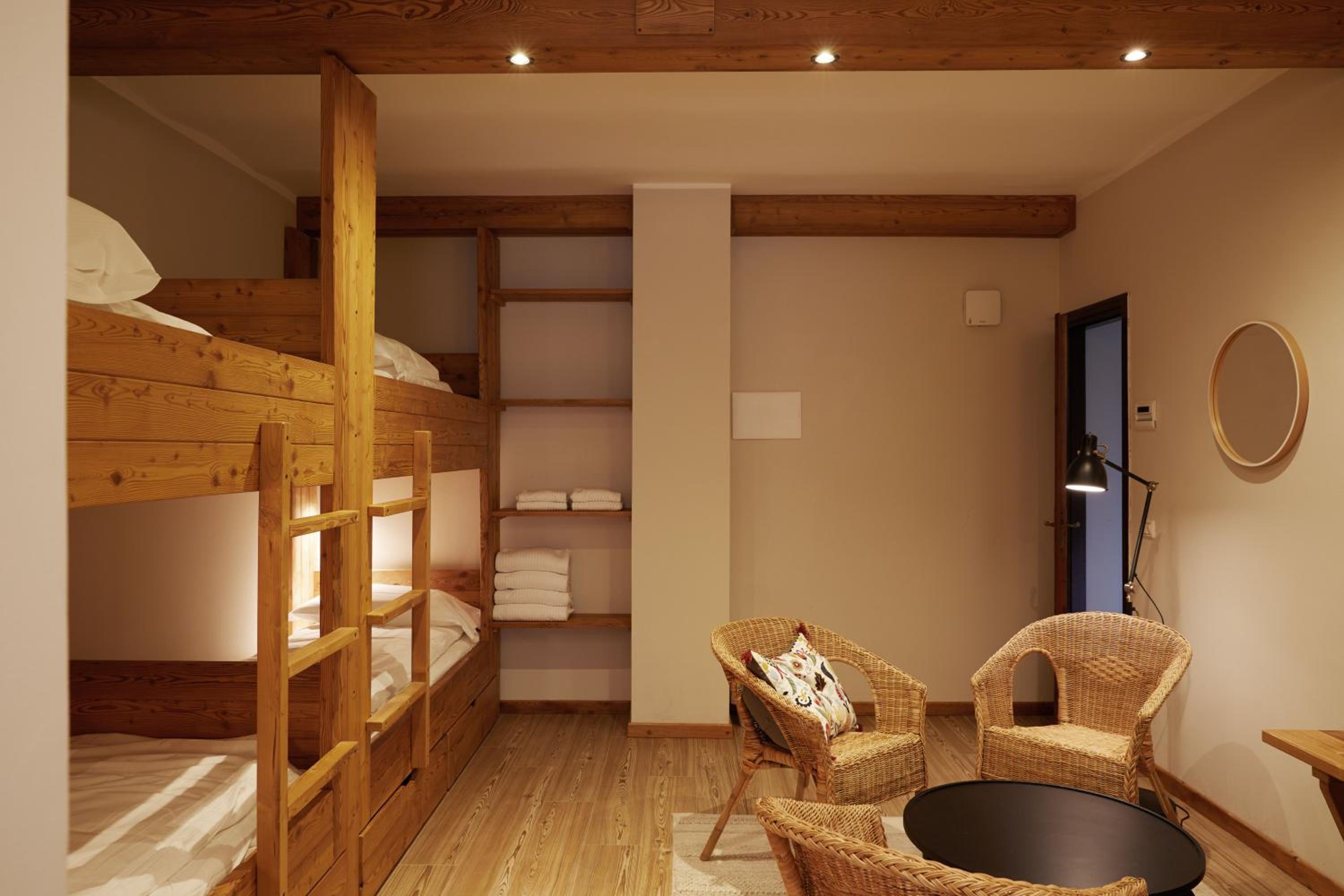 One-Bedroom Apartment - Separate Building photo 3