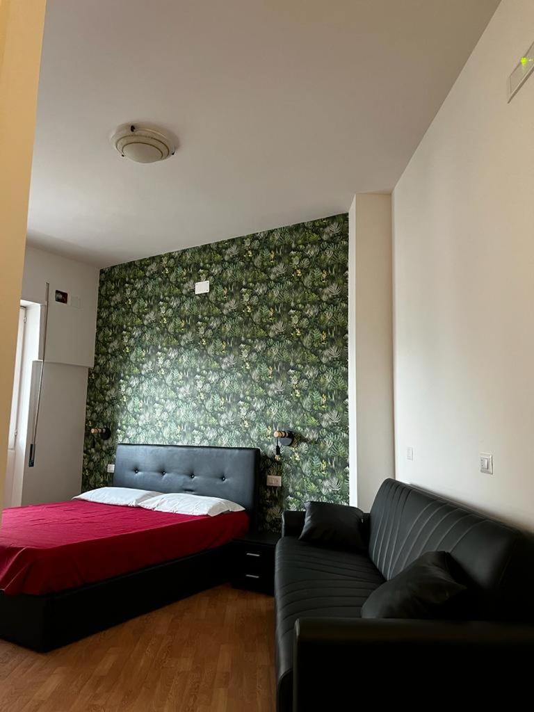Classic Triple Room - Photo 1