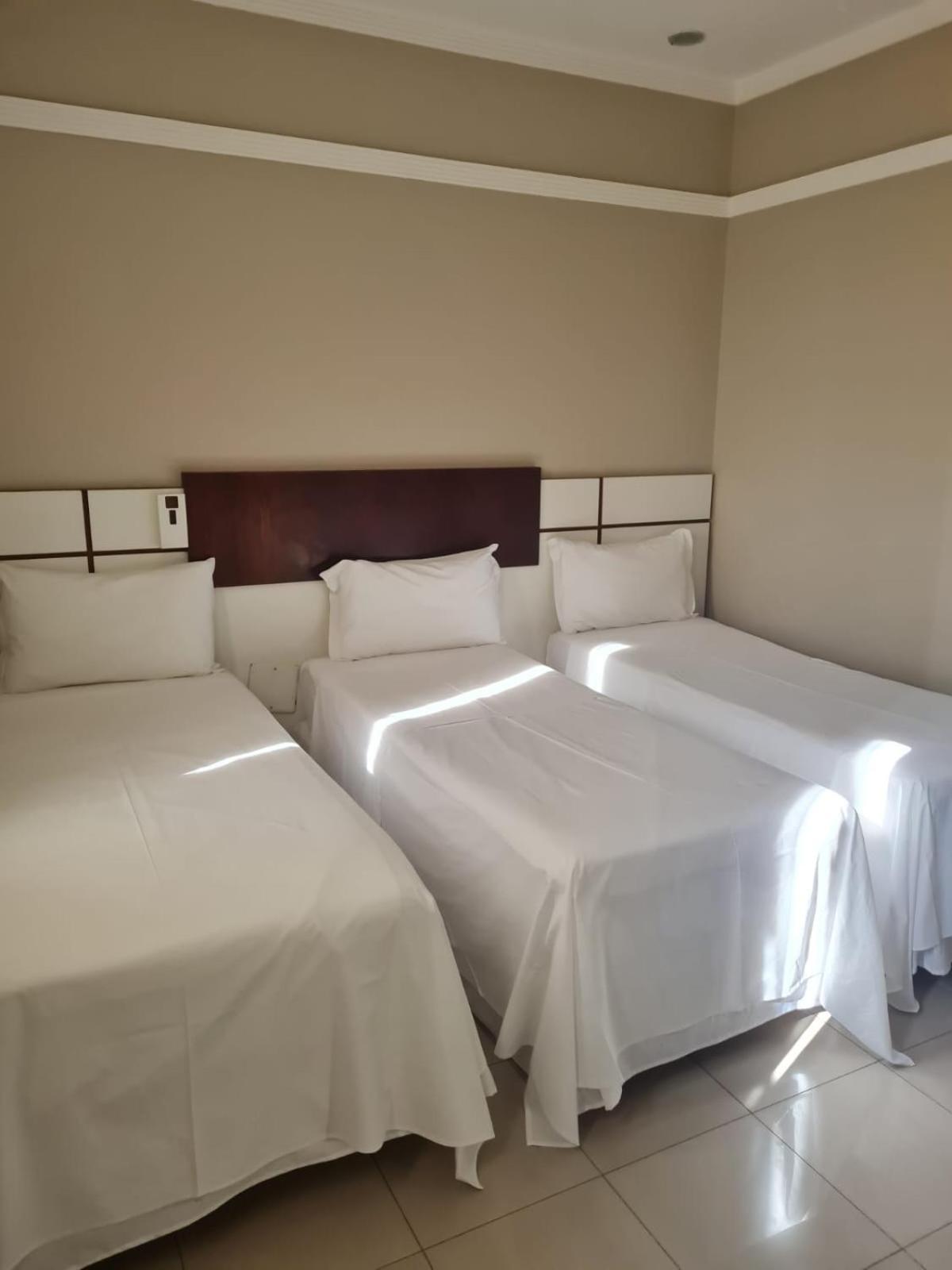 Standard Triple Room photo 3
