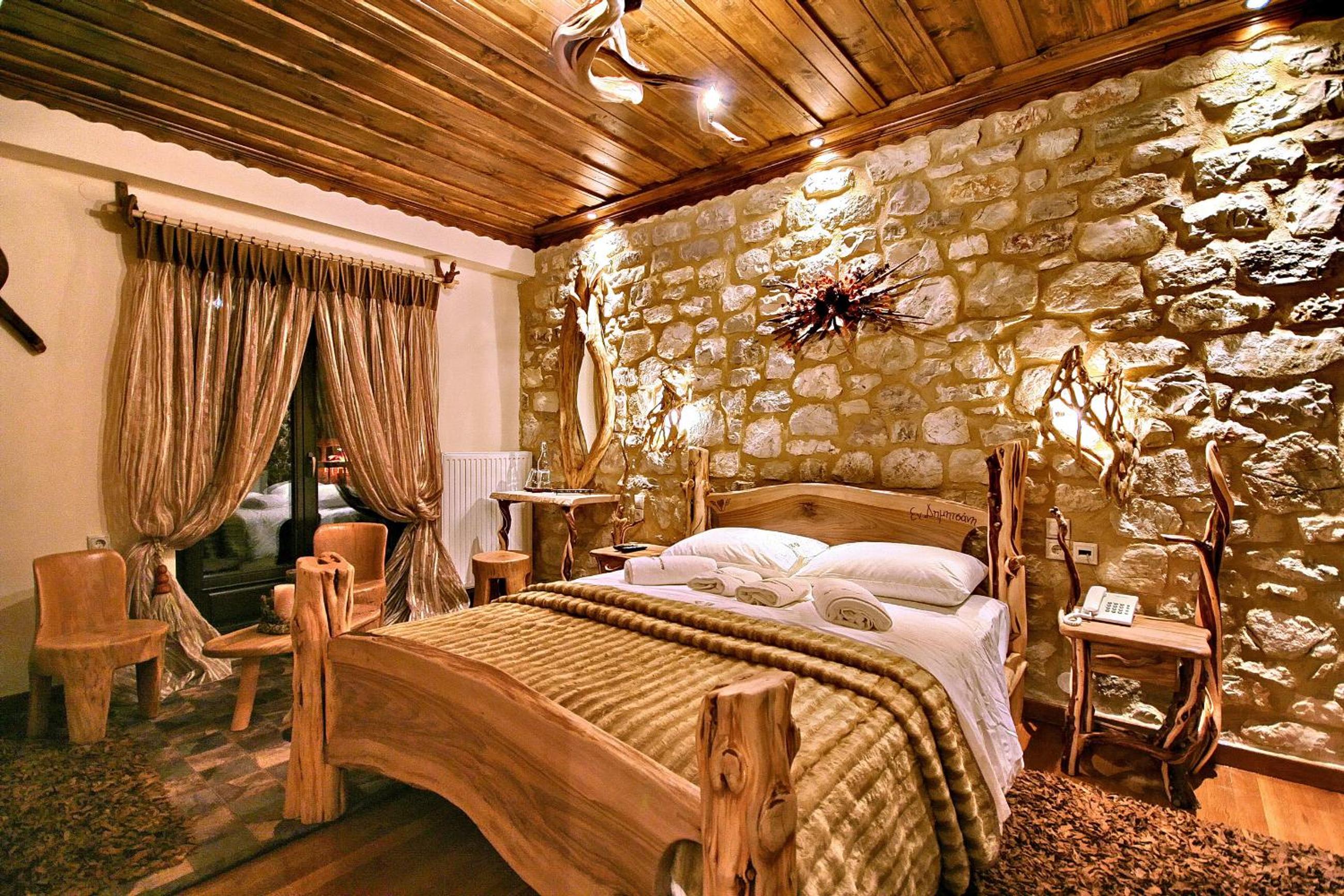 Deluxe Room with Fireplace (2 adults)