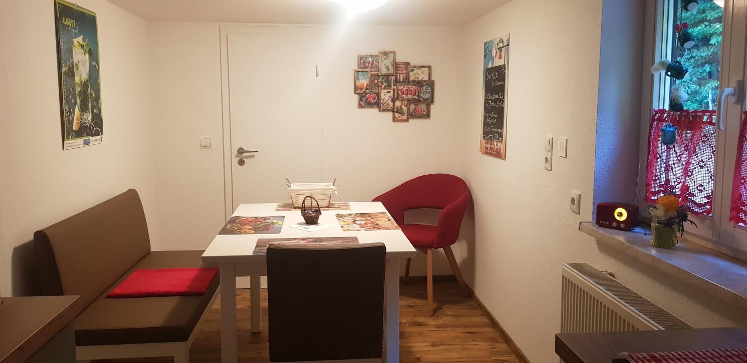 One-Bedroom Apartment - Photo 28