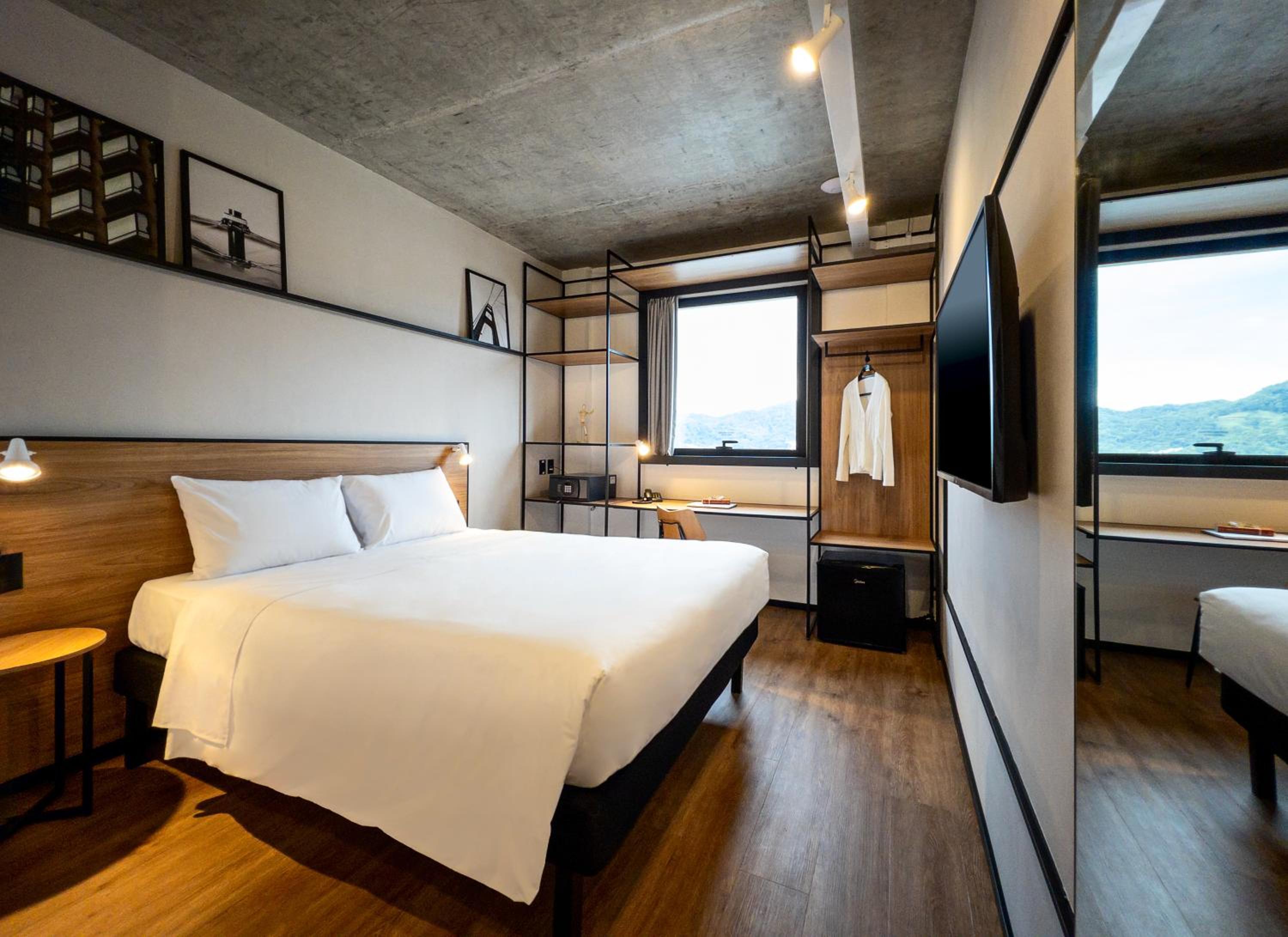 Standard Double Room - Disability Access photo 1