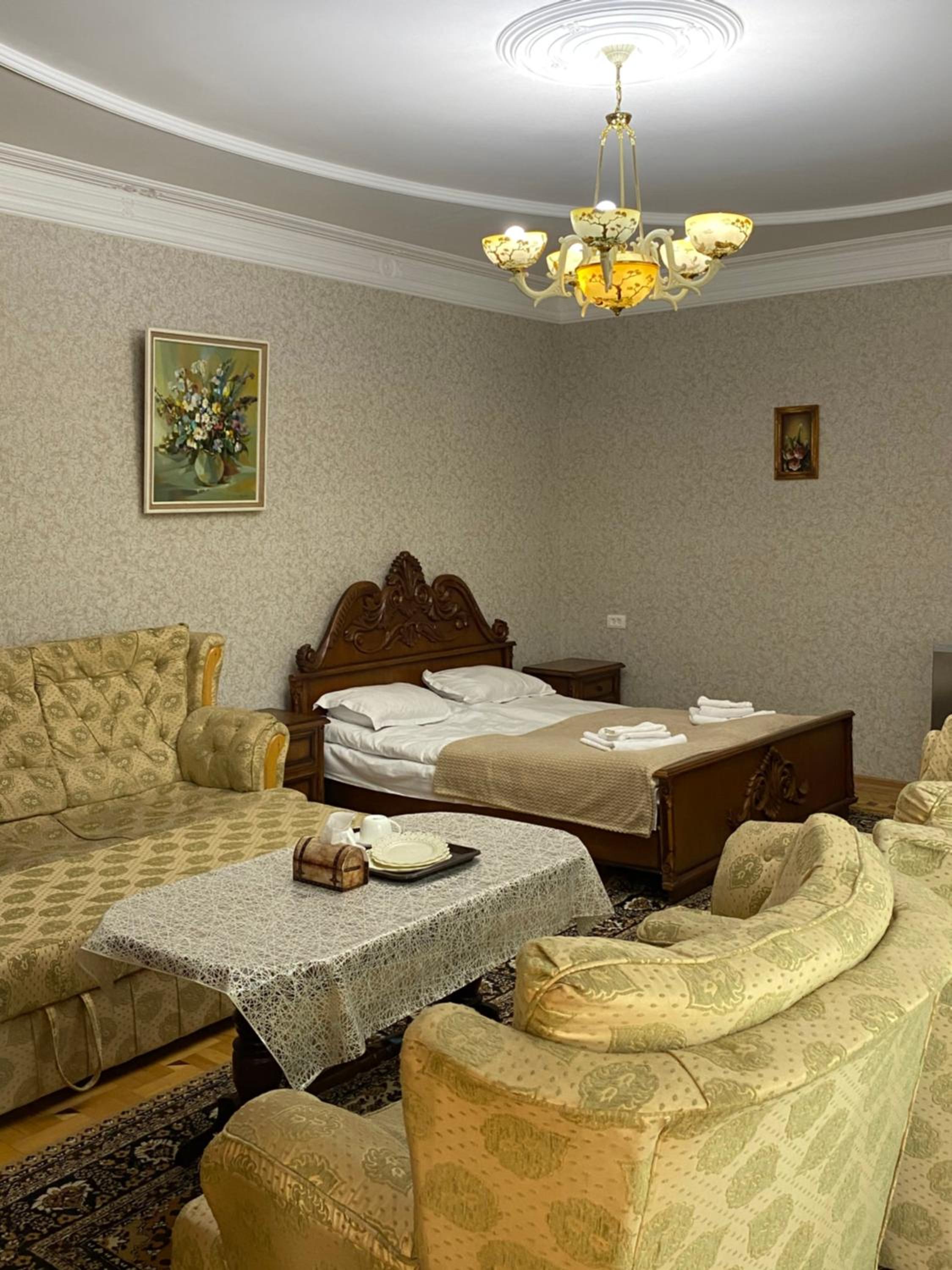 Double Room with Private Bathroom photo 2
