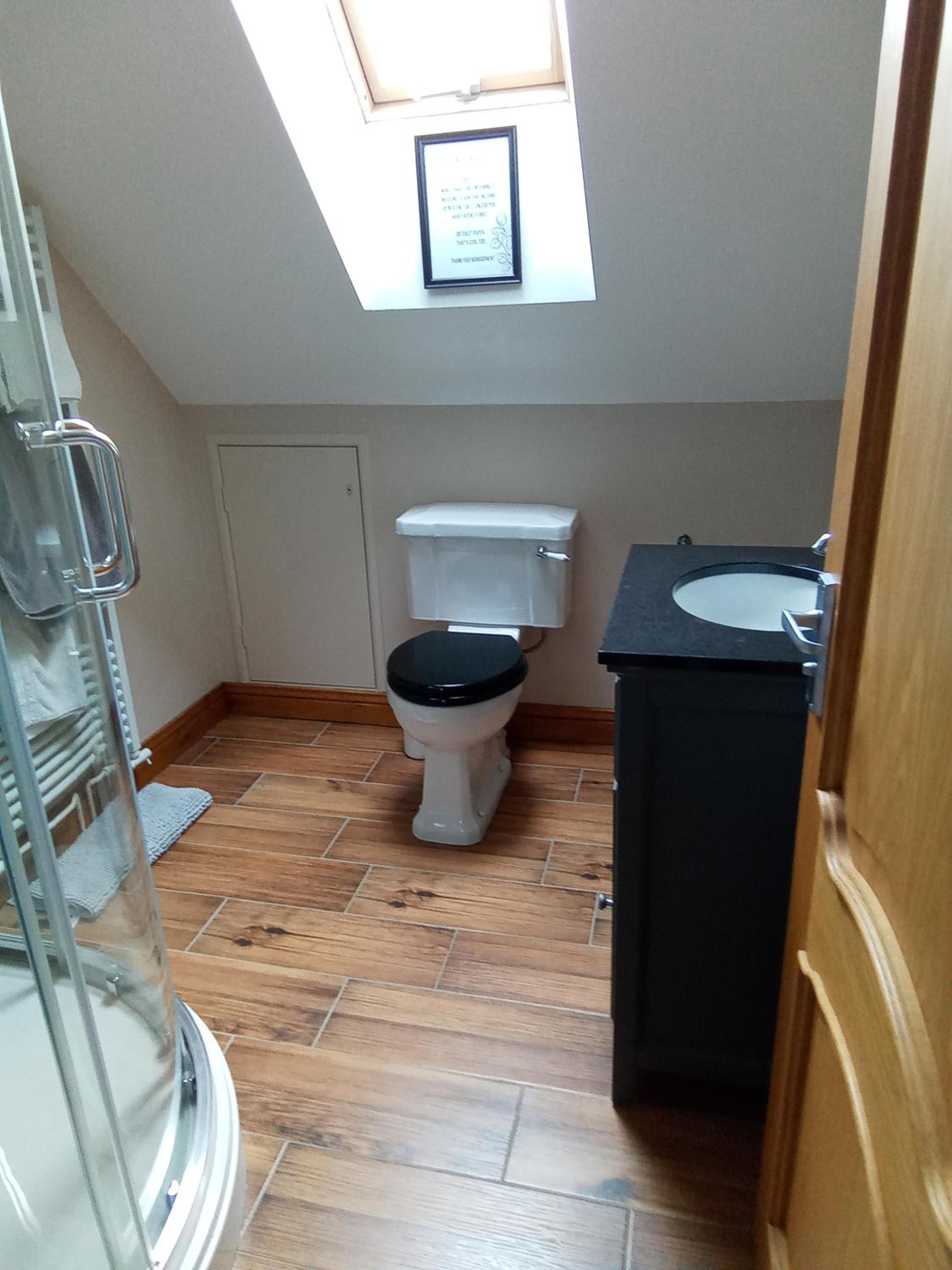Standard King Room photo 2