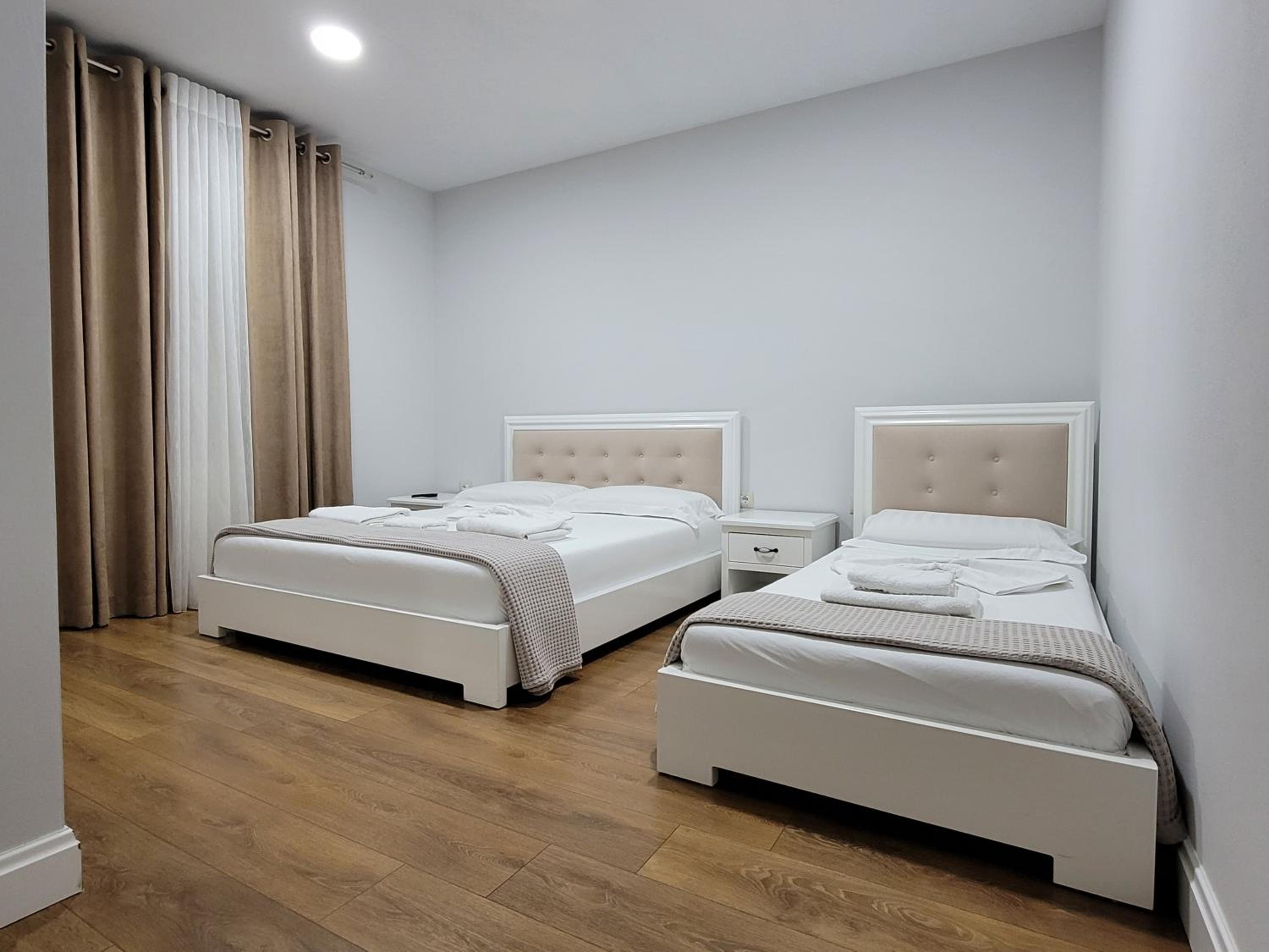 Double Room with Private Bathroom photo 1
