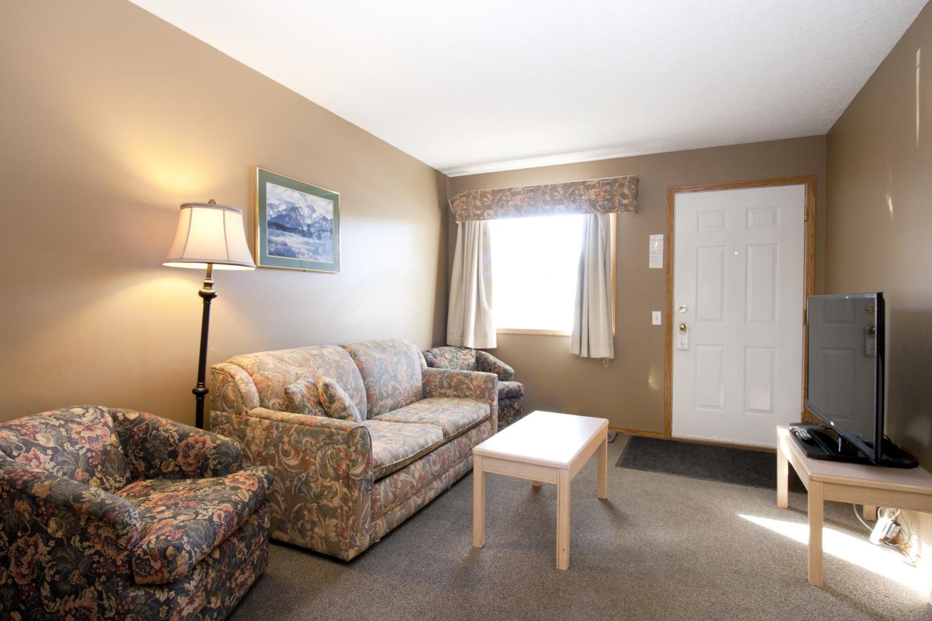 Two-Bedroom Suite photo 1