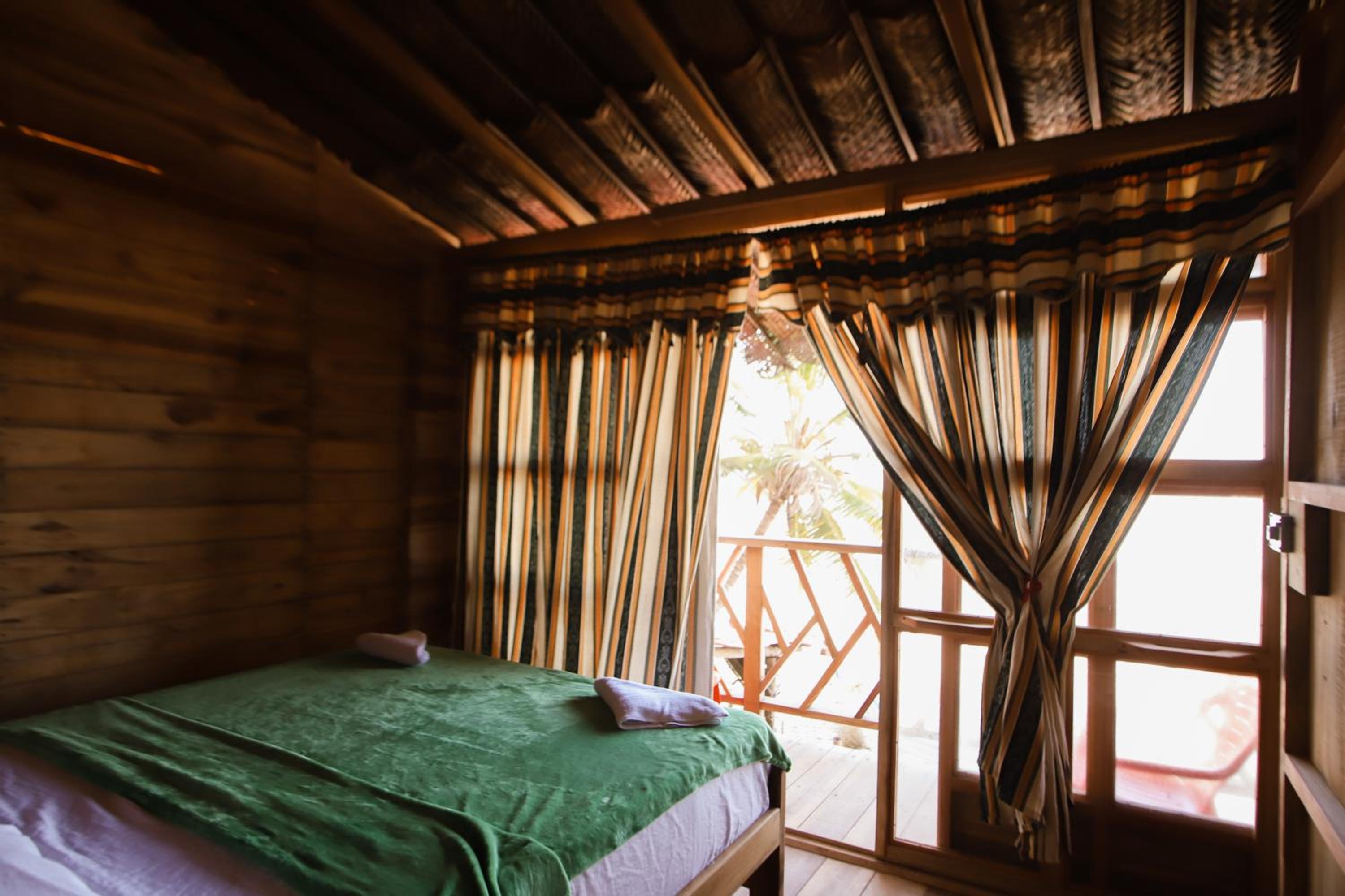 Double Room with Balcony and Sea View photo 2