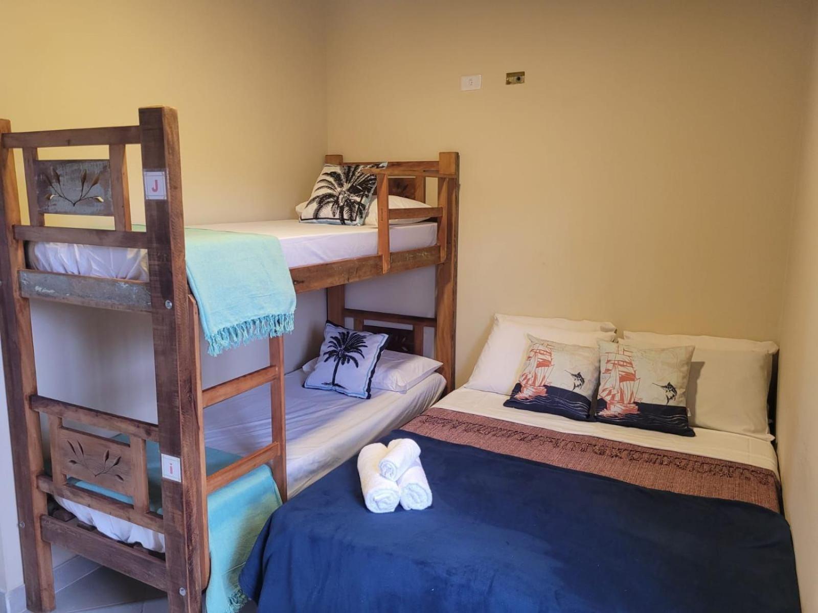 Quadruple Room - Photo 33