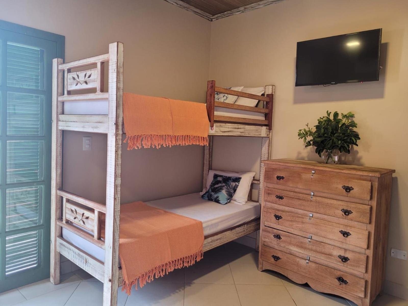 One-Bedroom Apartment - Photo 17