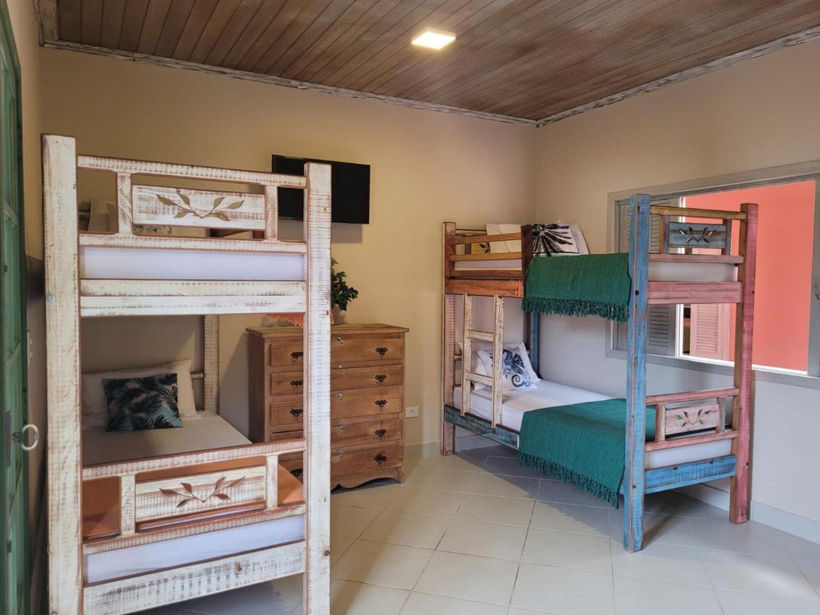 One-Bedroom Apartment - Photo 8